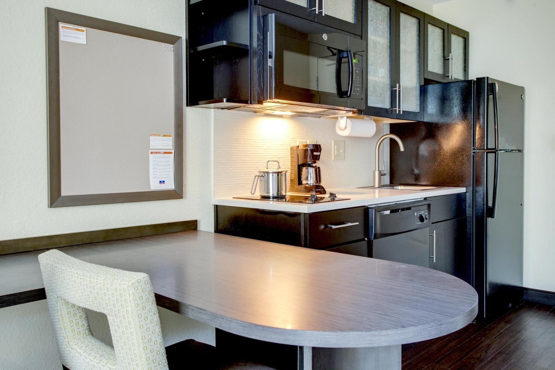 Candlewood Suites Raleigh Crabtree by IHG photo 30