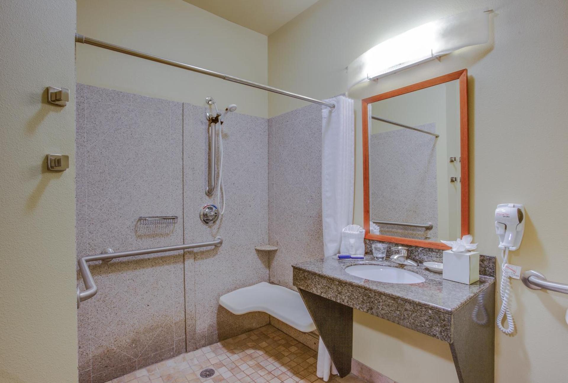 Candlewood Suites Richmond Airport by IHG photo 27