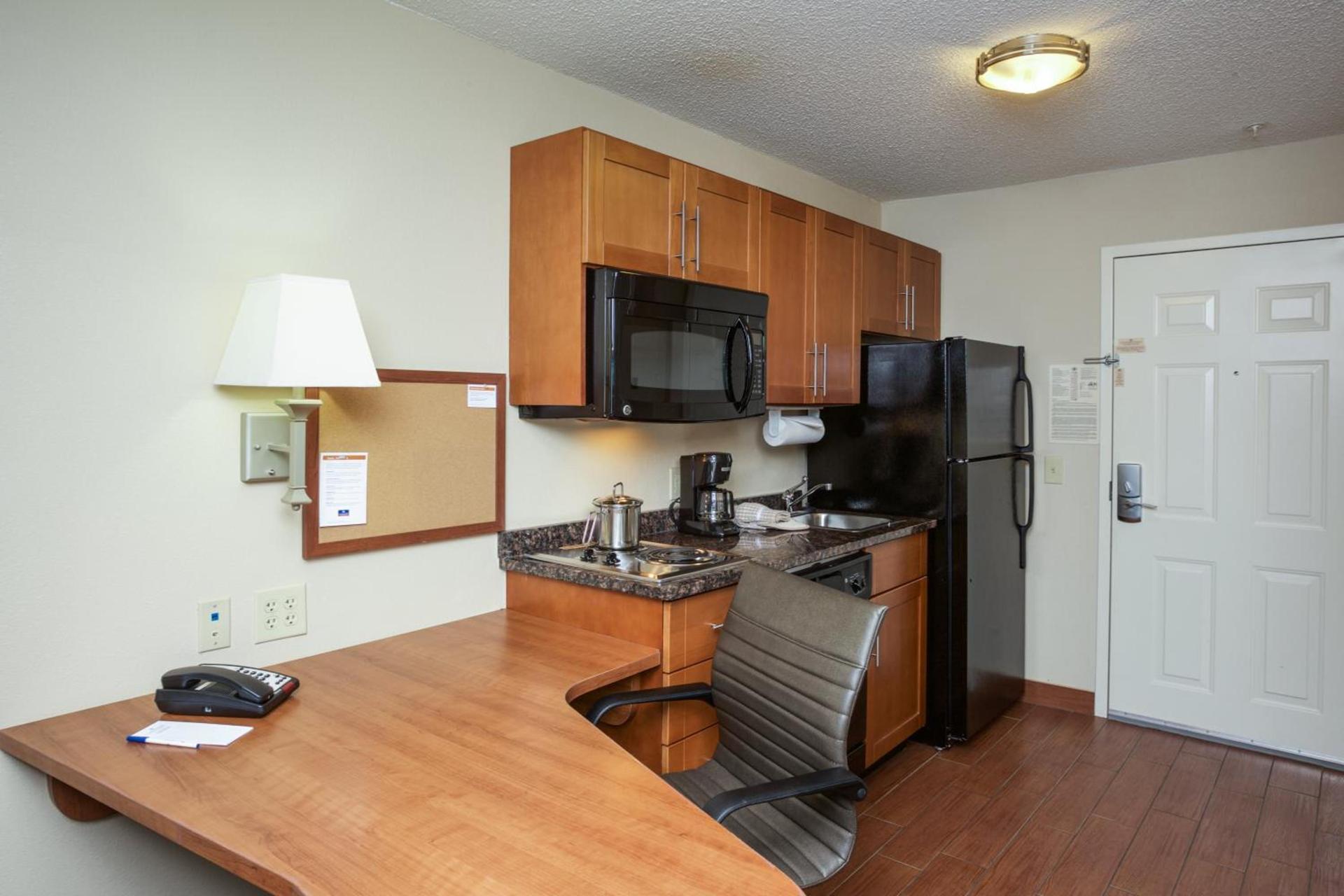 Candlewood Suites Richmond Airport by IHG photo 3