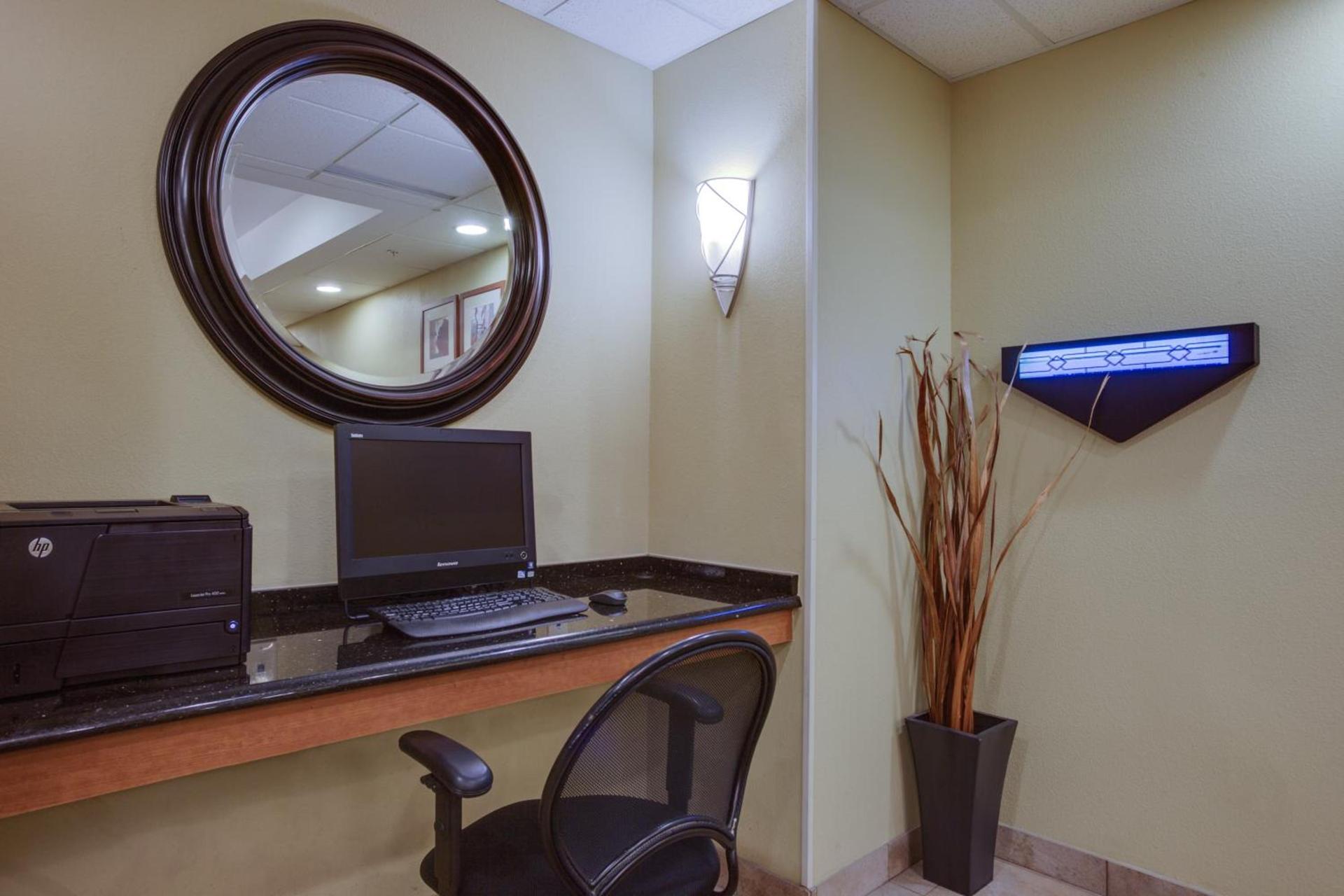 Candlewood Suites Richmond Airport by IHG photo 34