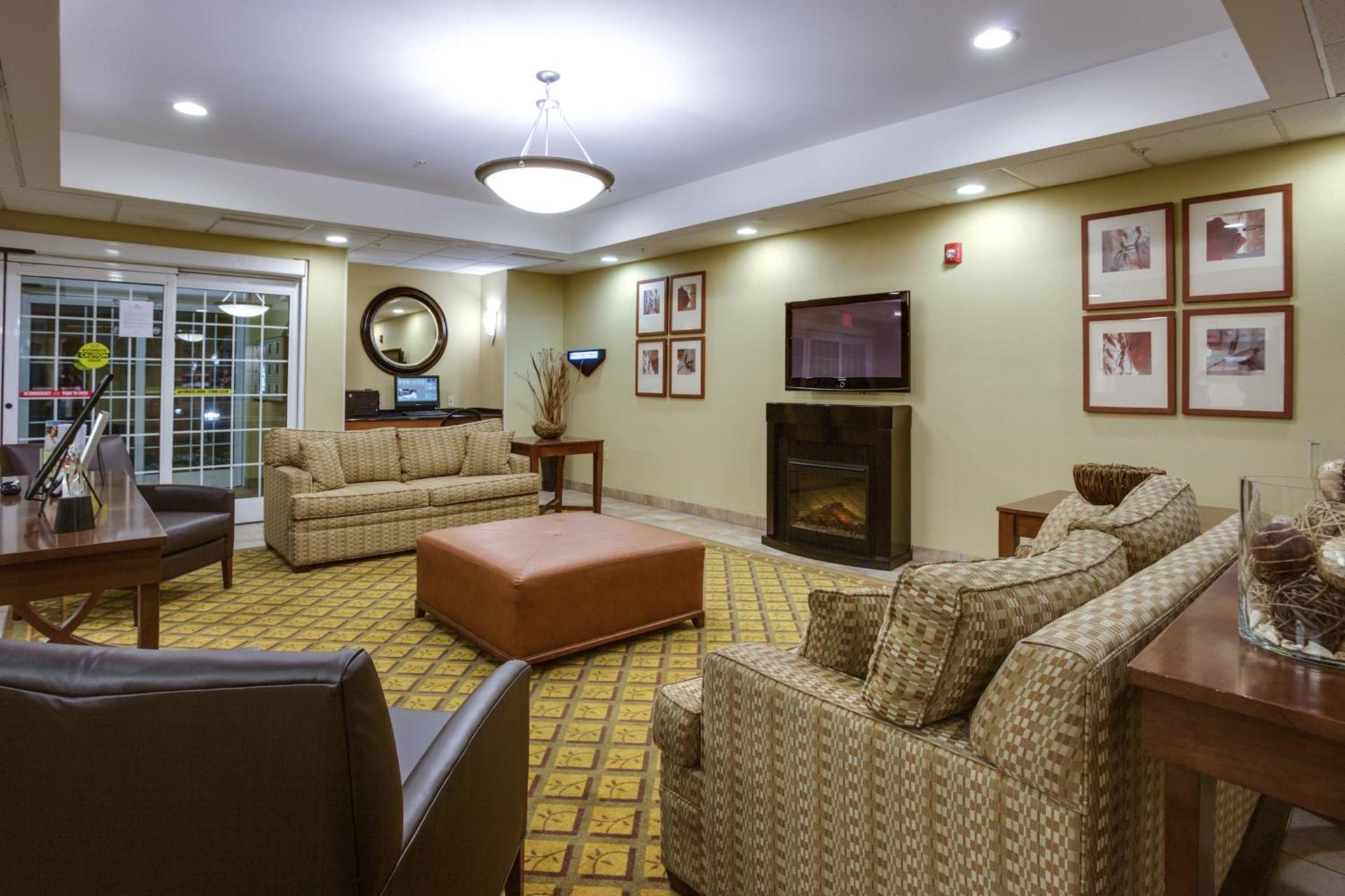 Candlewood Suites Richmond Airport by IHG photo 12