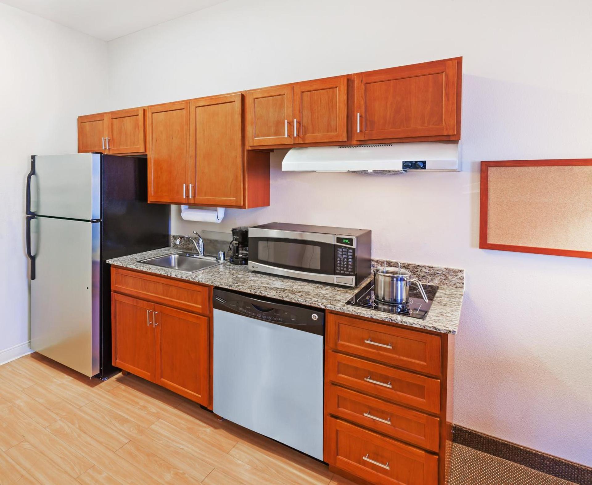 Candlewood Suites El Paso by IHG photo 26