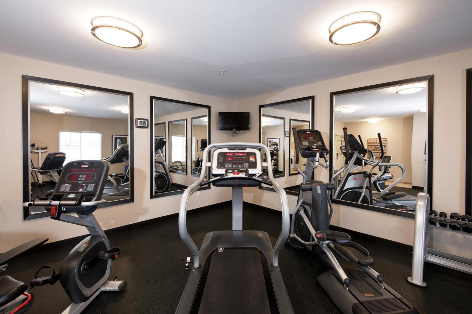Candlewood Suites Greeley by IHG photo 2