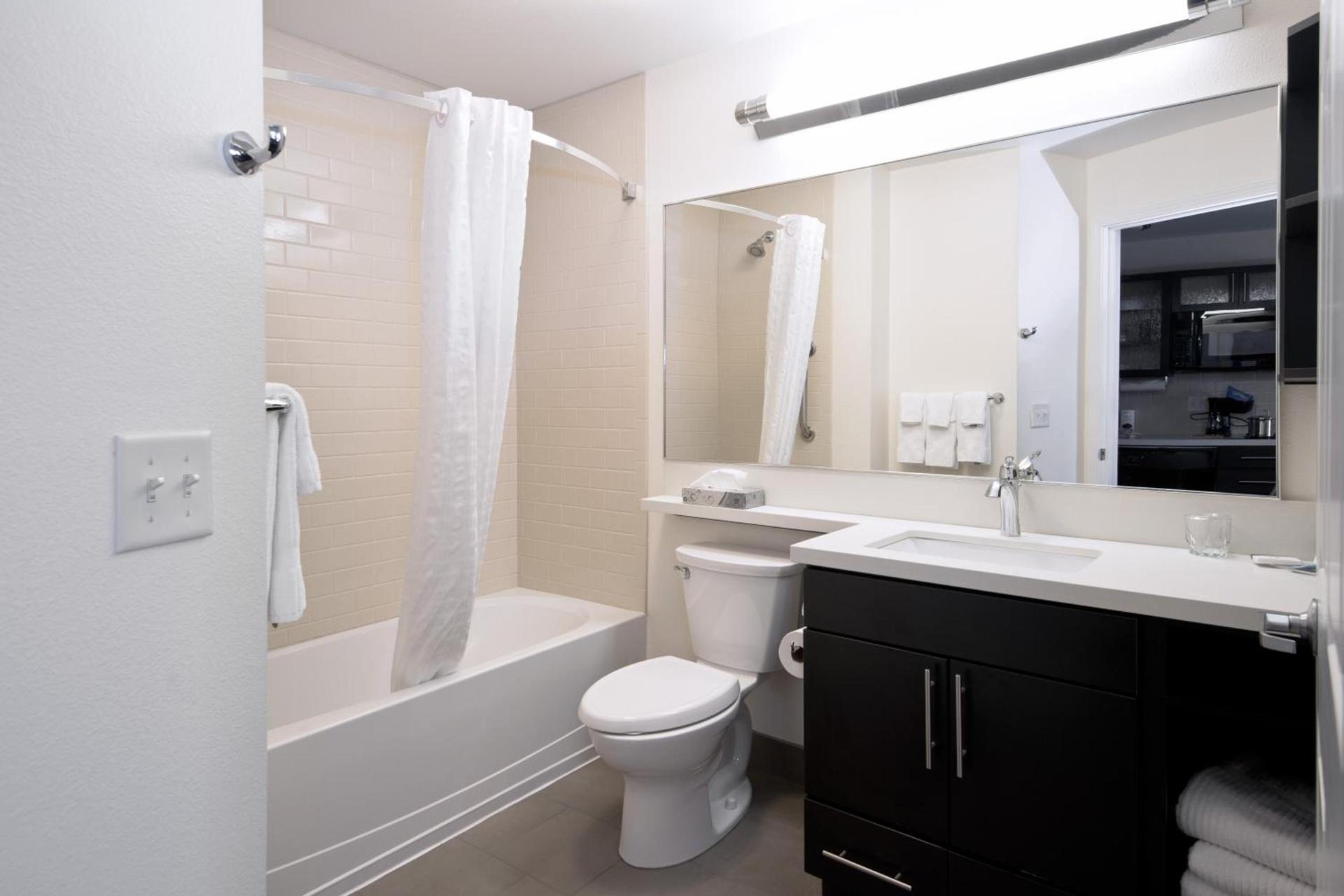Candlewood Suites Greeley by IHG photo 7