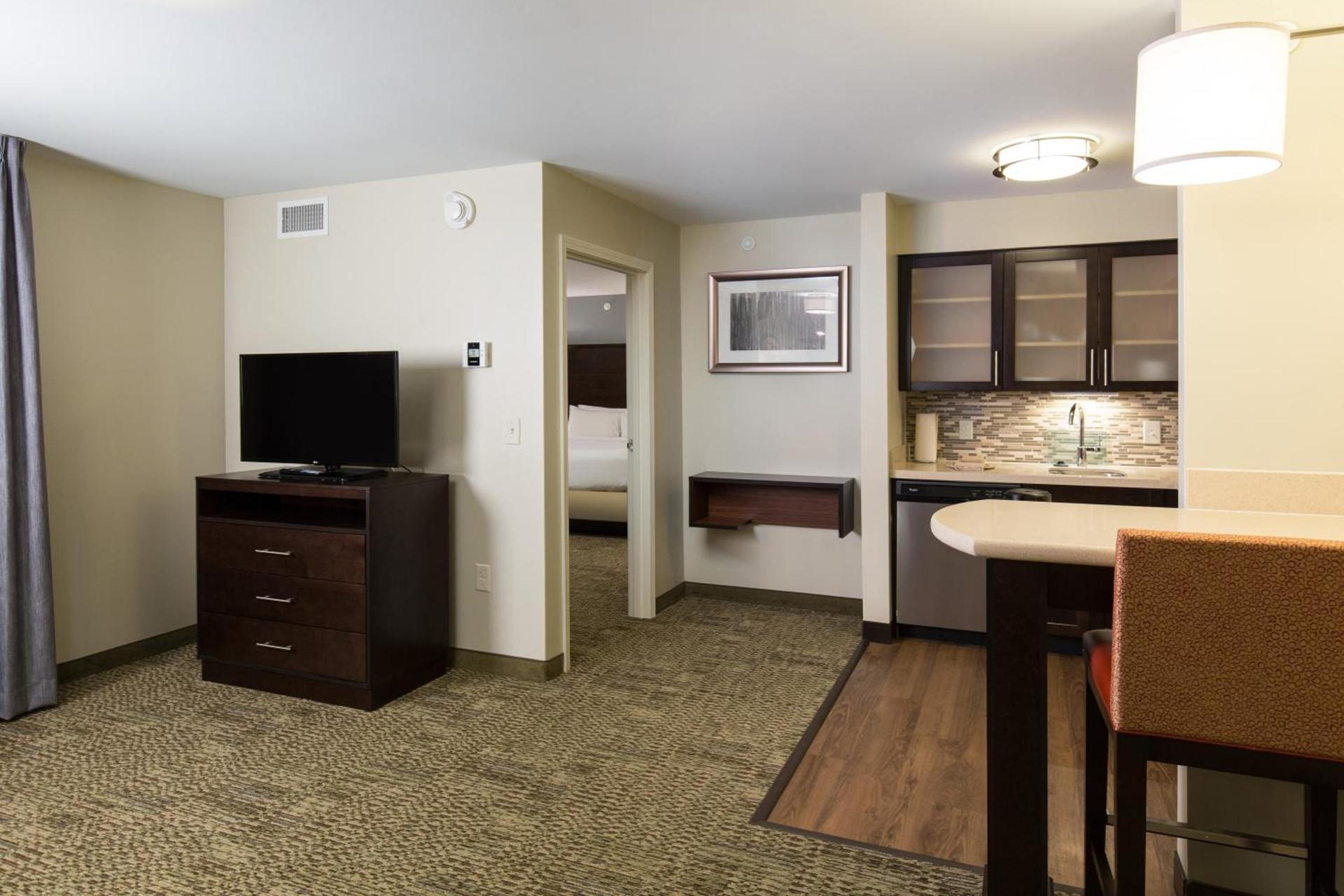 Staybridge Suites - Columbus Polaris by IHG photo 21