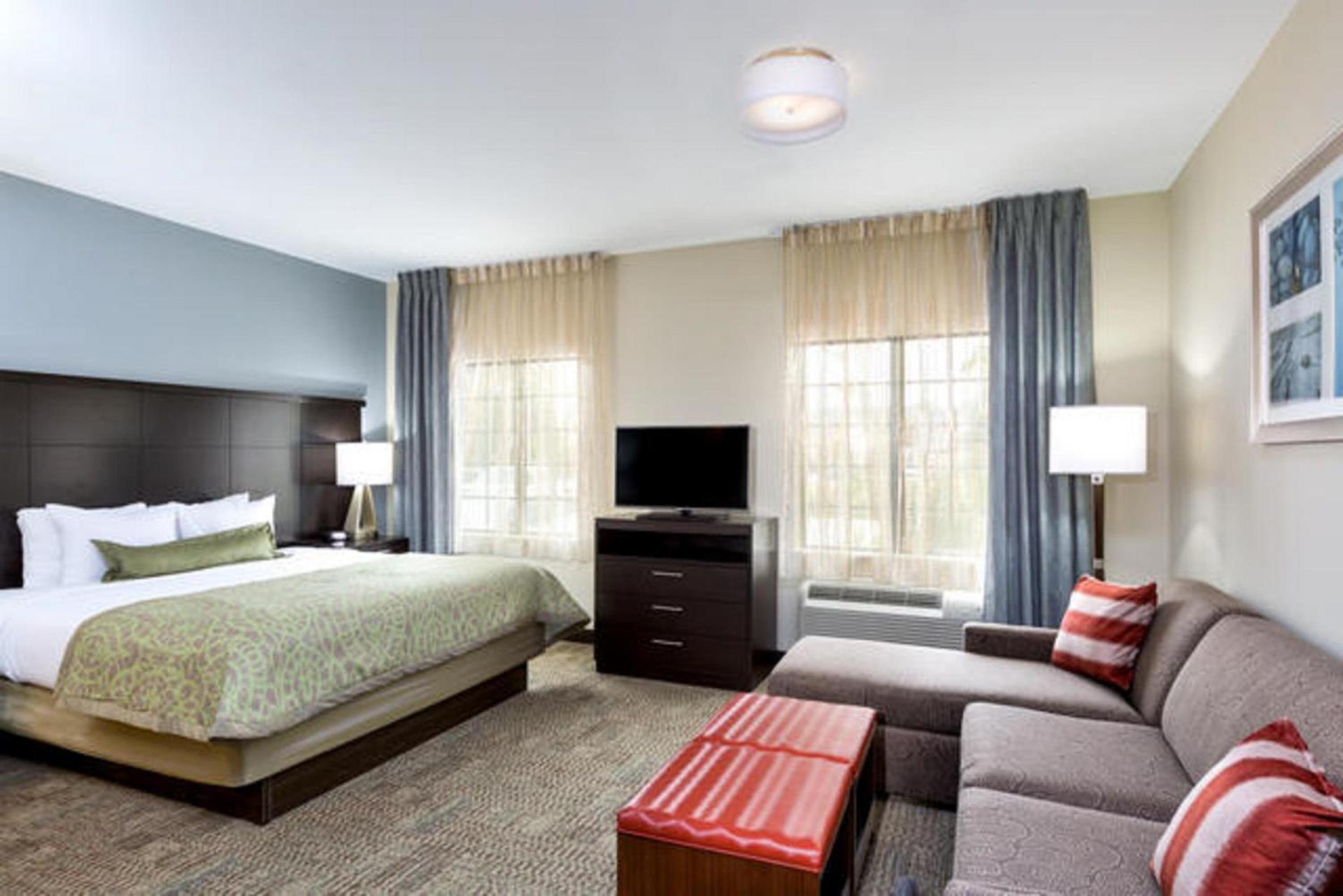Staybridge Suites College Station by IHG photo 31