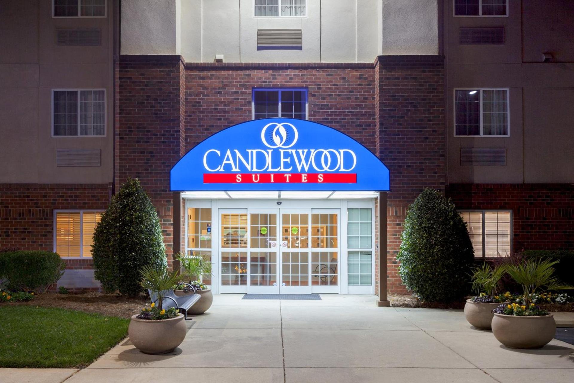 Candlewood Suites Raleigh Crabtree by IHG photo 19