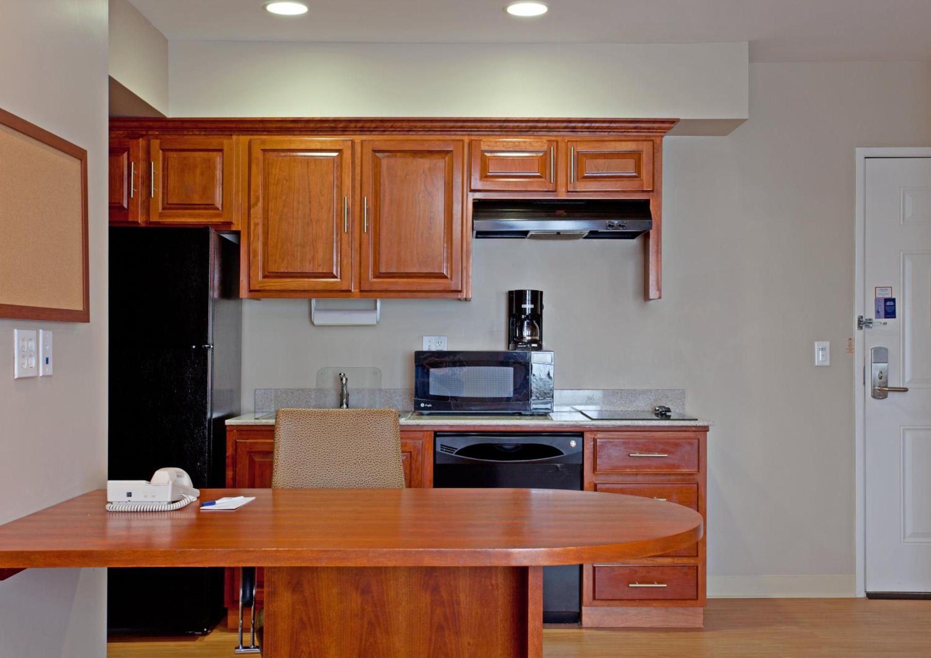Candlewood Suites LAX Hawthorne by IHG photo 23