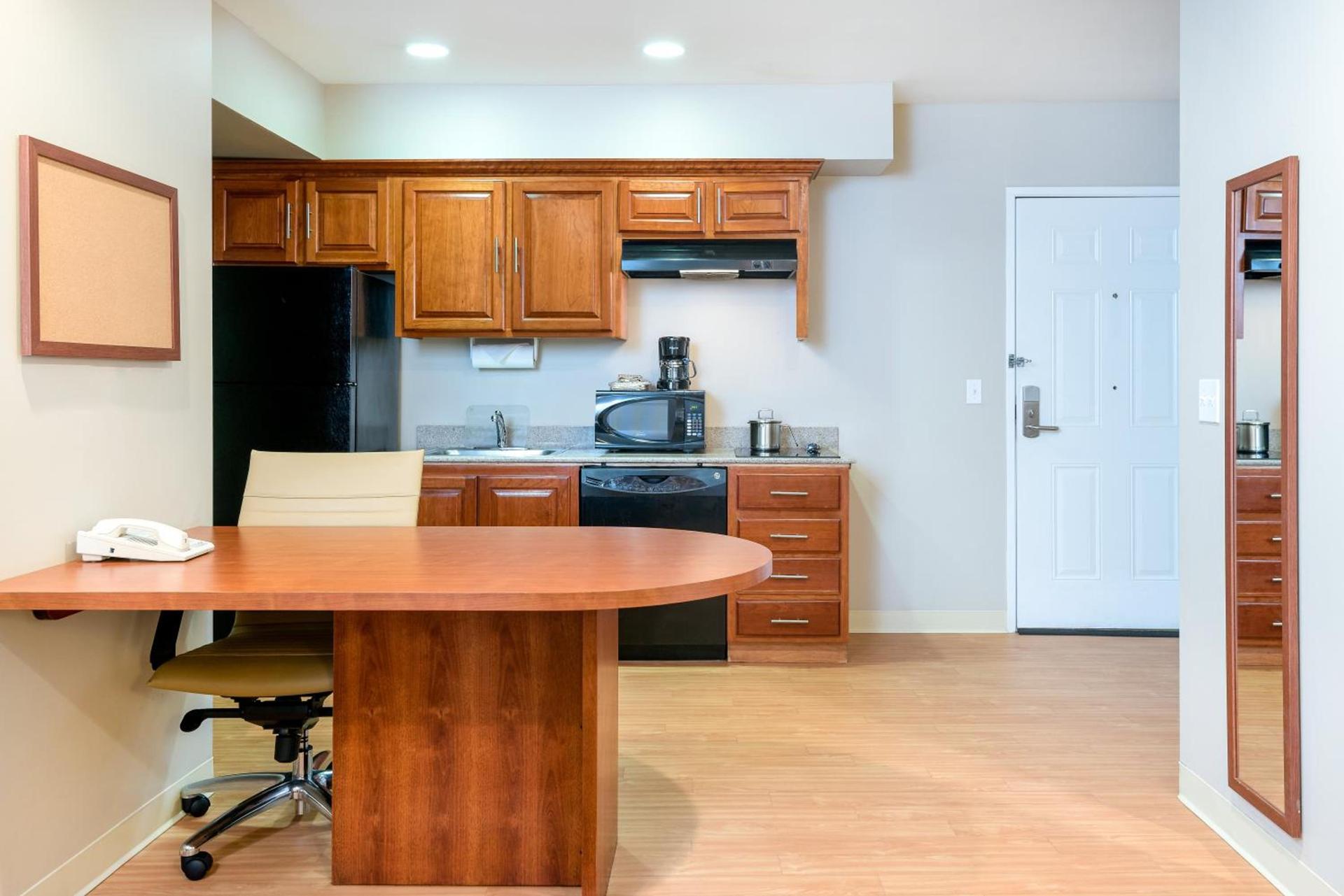 Candlewood Suites LAX Hawthorne by IHG photo 35