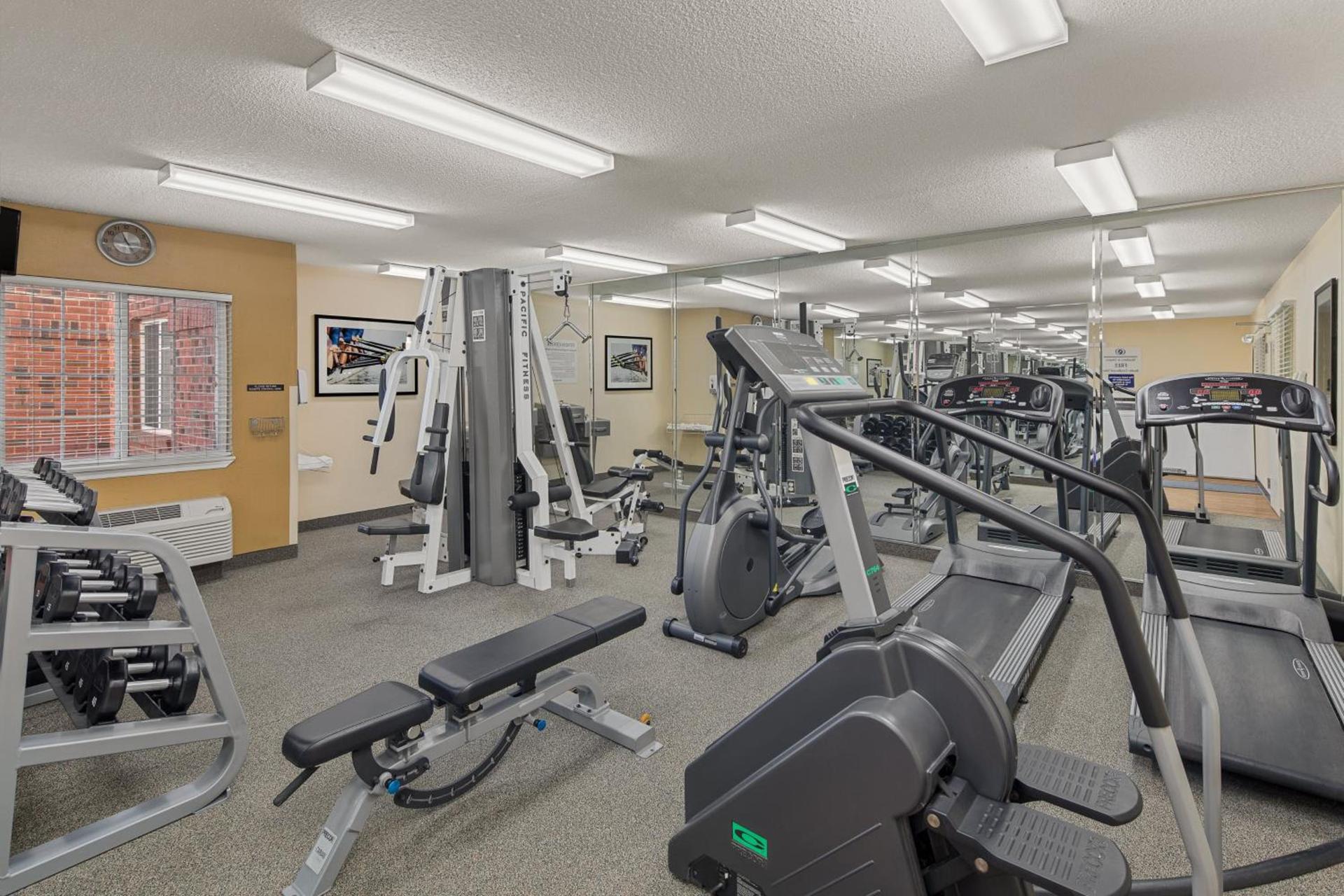 Candlewood Suites Raleigh Crabtree by IHG photo 24