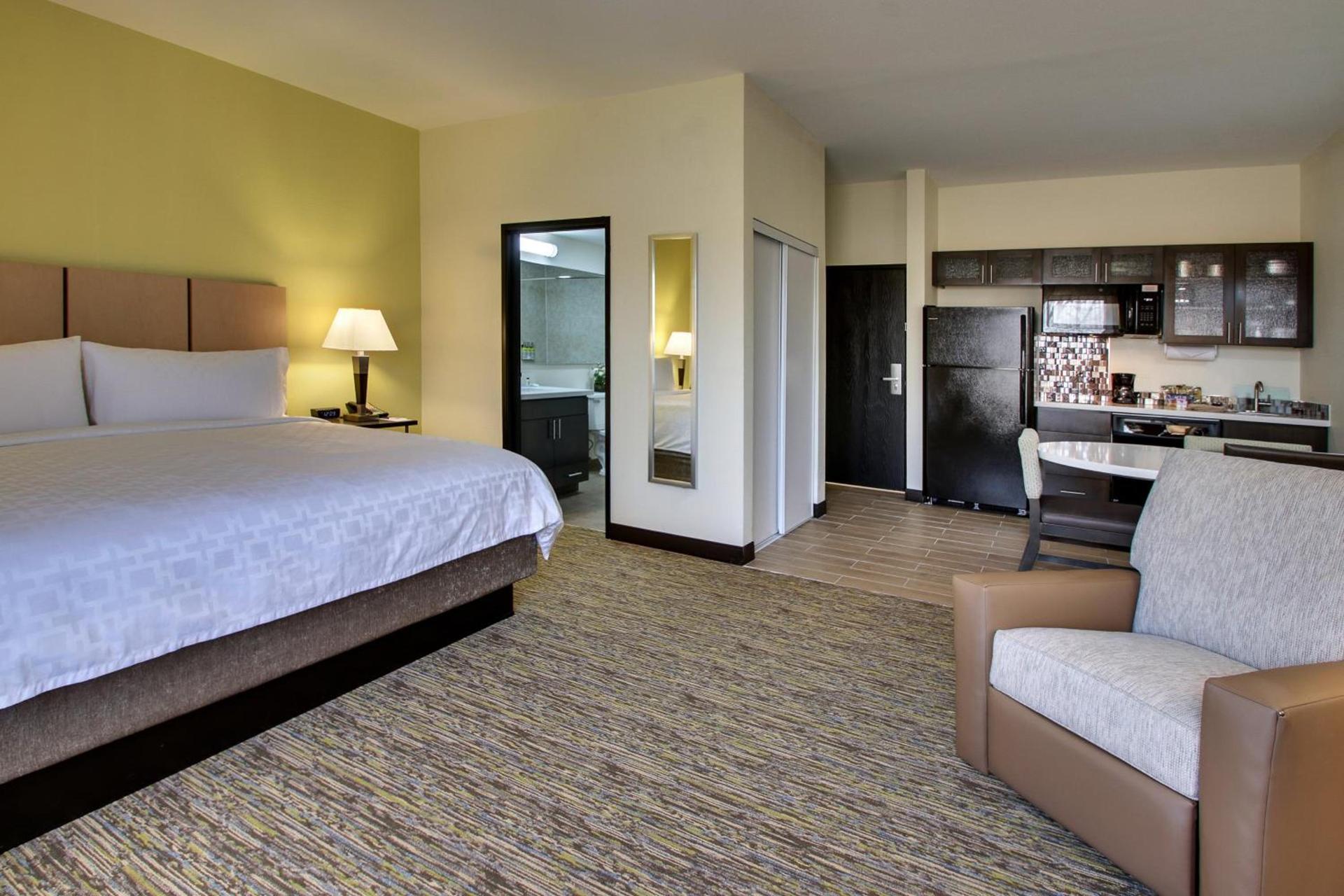 Candlewood Suites - Wichita East by IHG photo 31