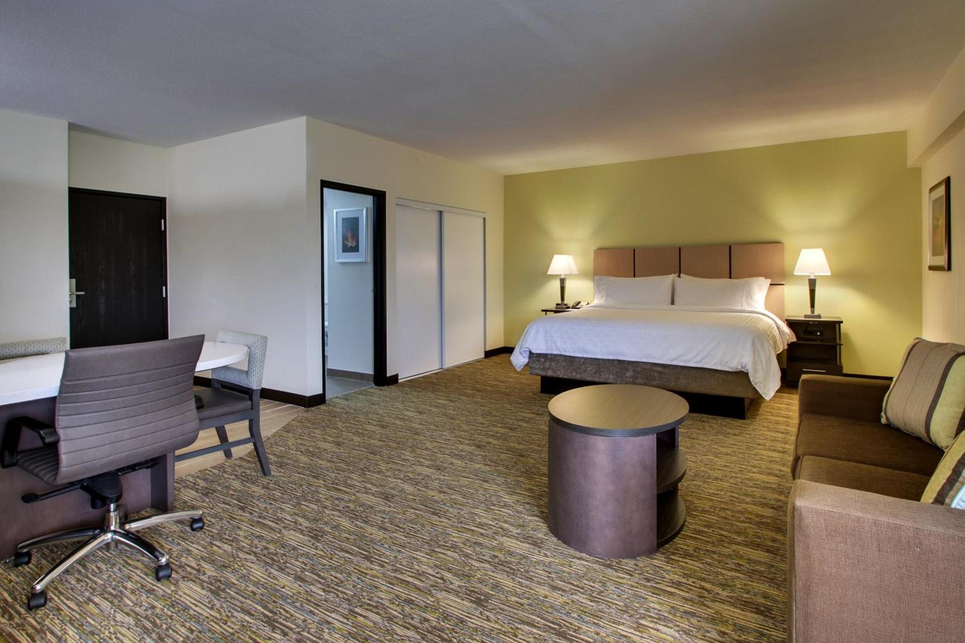 Candlewood Suites - Wichita East by IHG photo 22