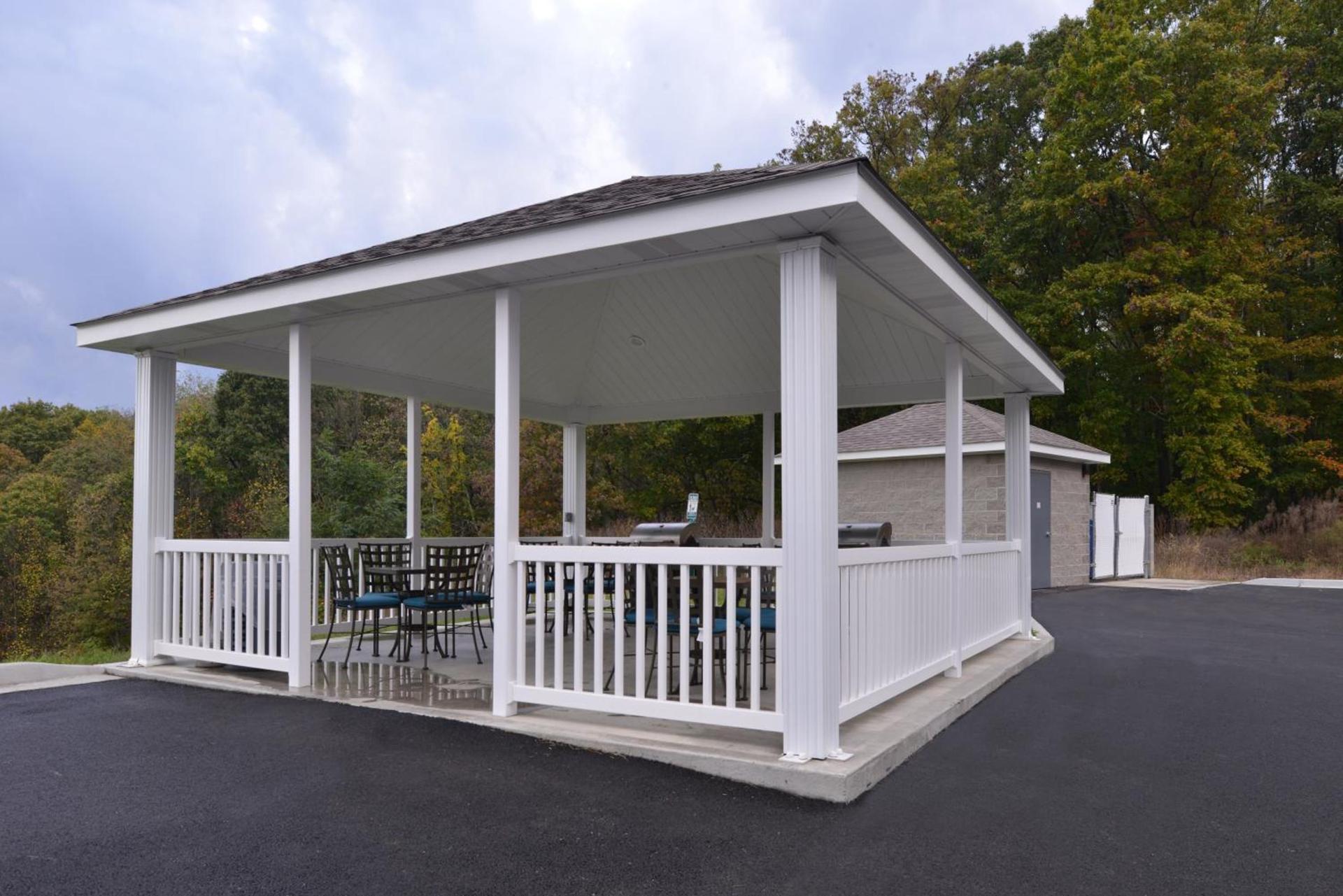 Candlewood Suites MORGANTOWN-UNIV WEST VIRGINIA by IHG photo 33