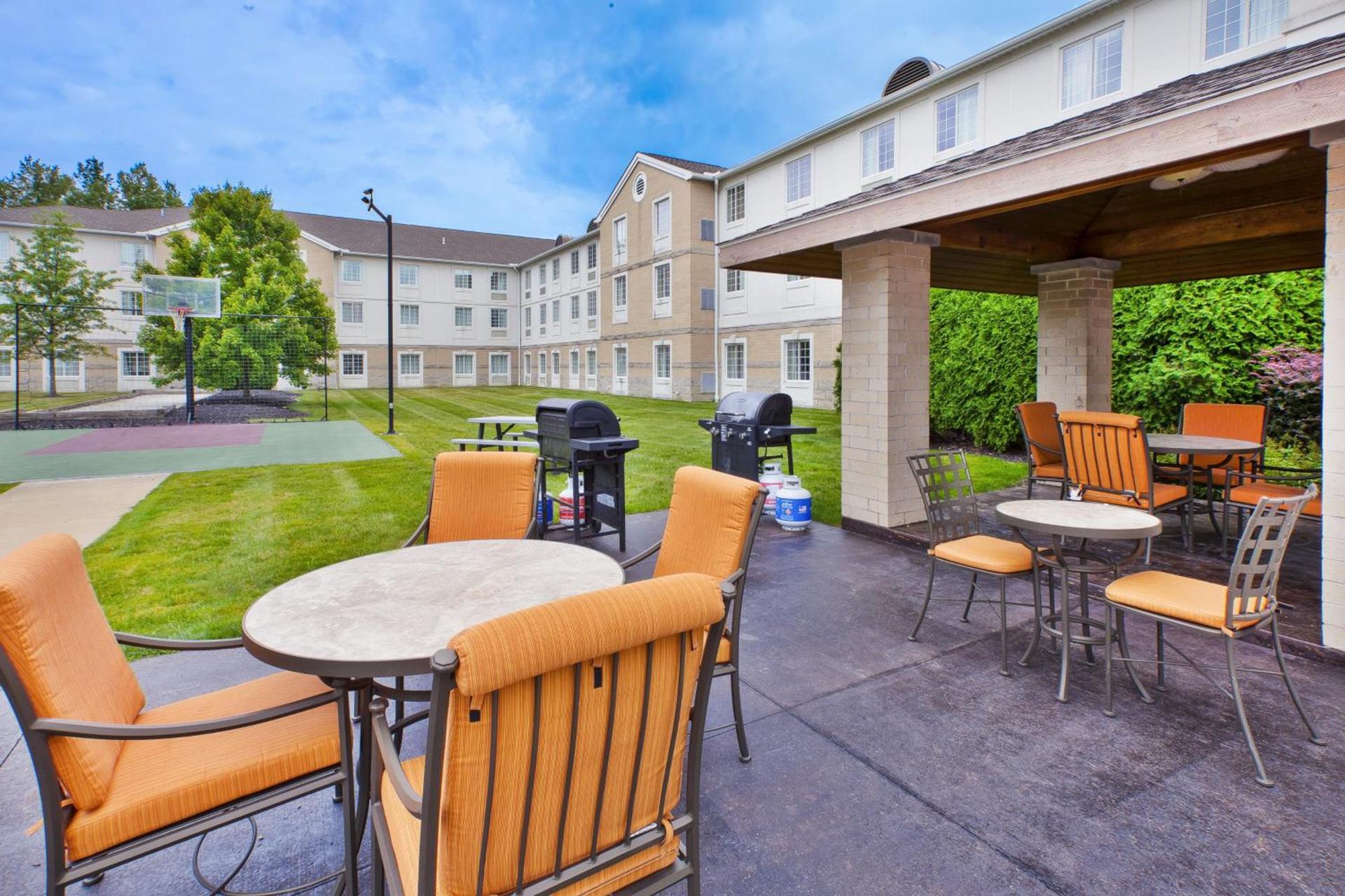 Staybridge Suites Cleveland Mayfield Heights Beachwood by IHG photo 19