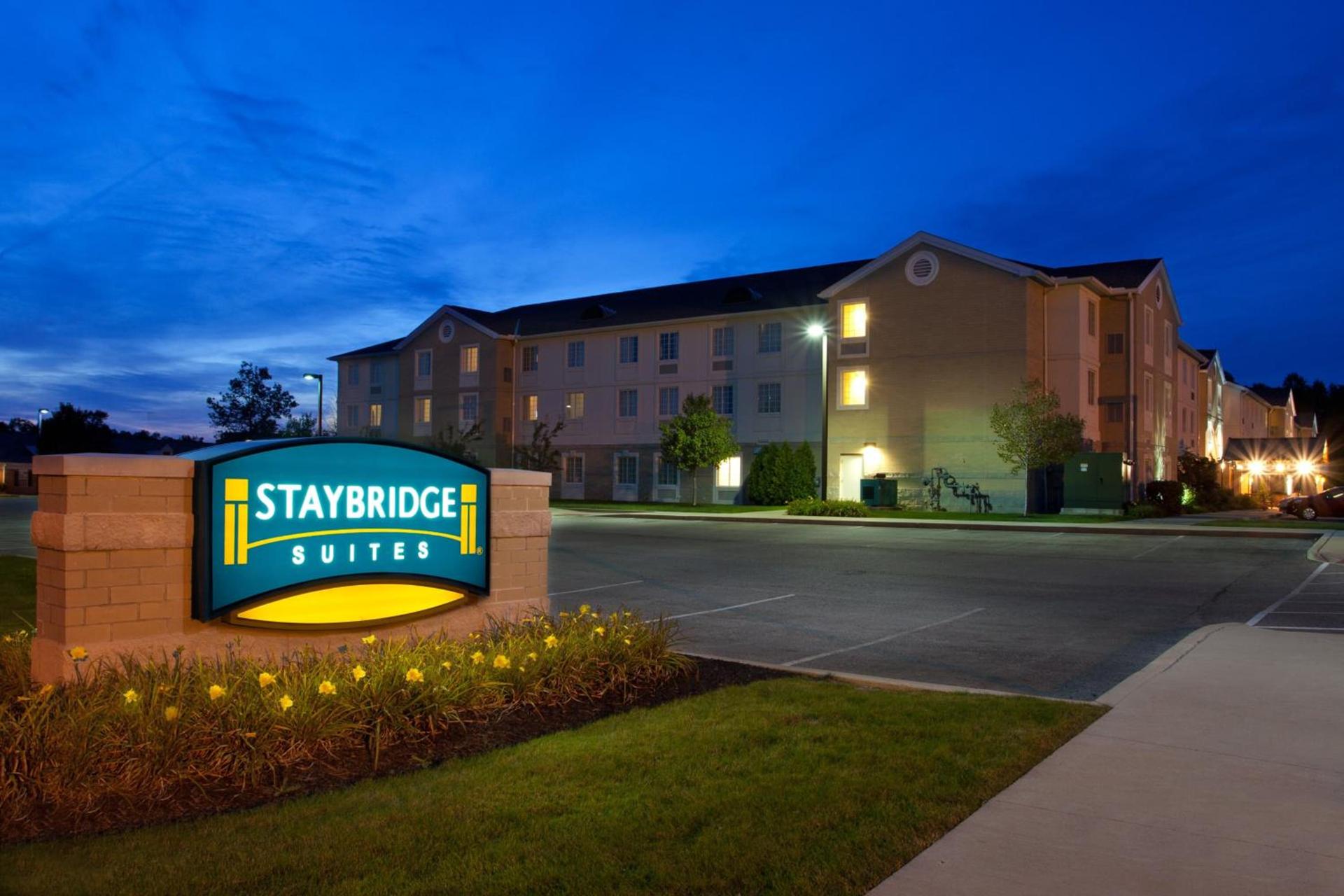 Staybridge Suites Cleveland Mayfield Heights Beachwood by IHG photo 20