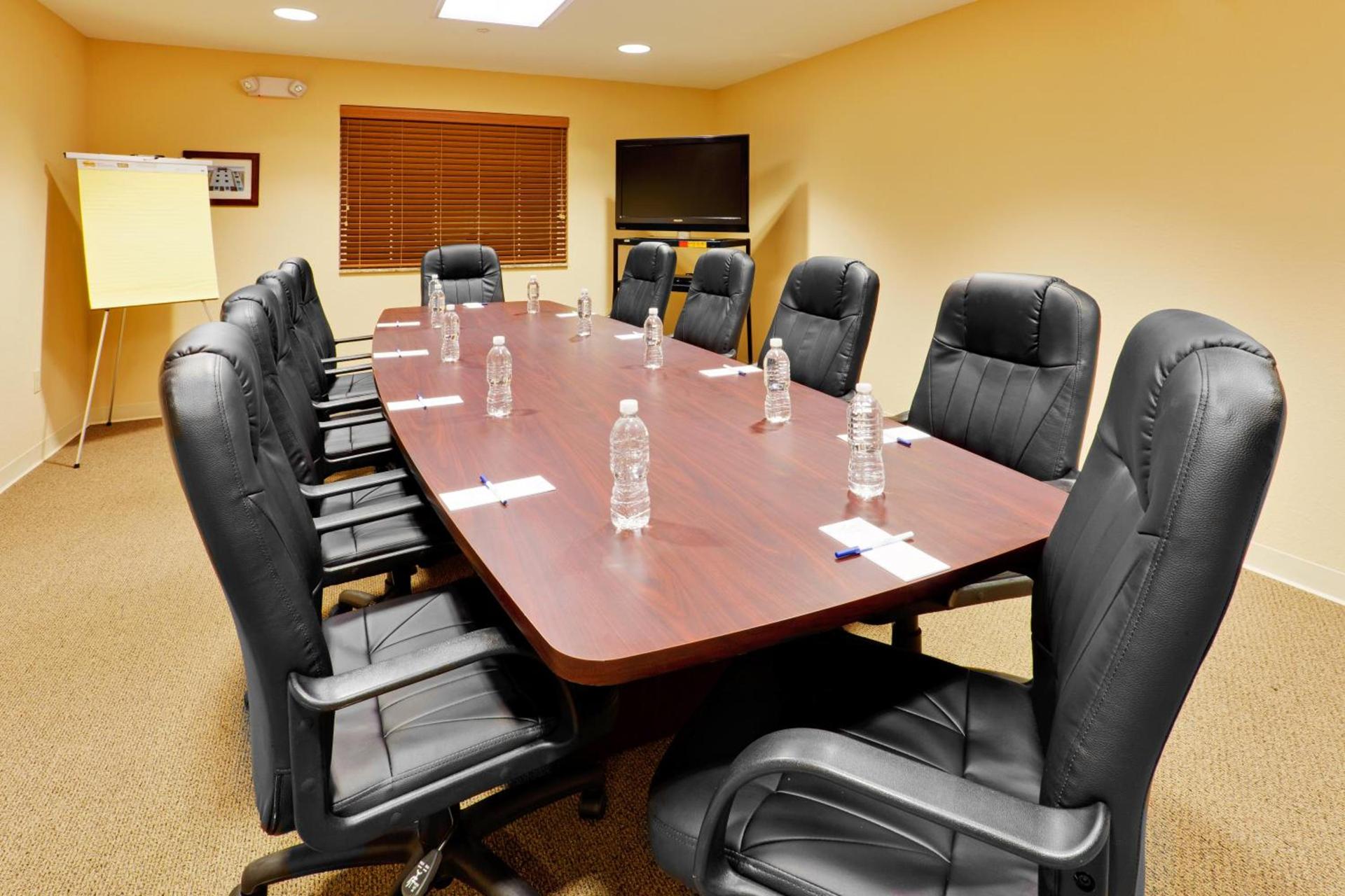 Candlewood Suites Hazleton by IHG photo 19