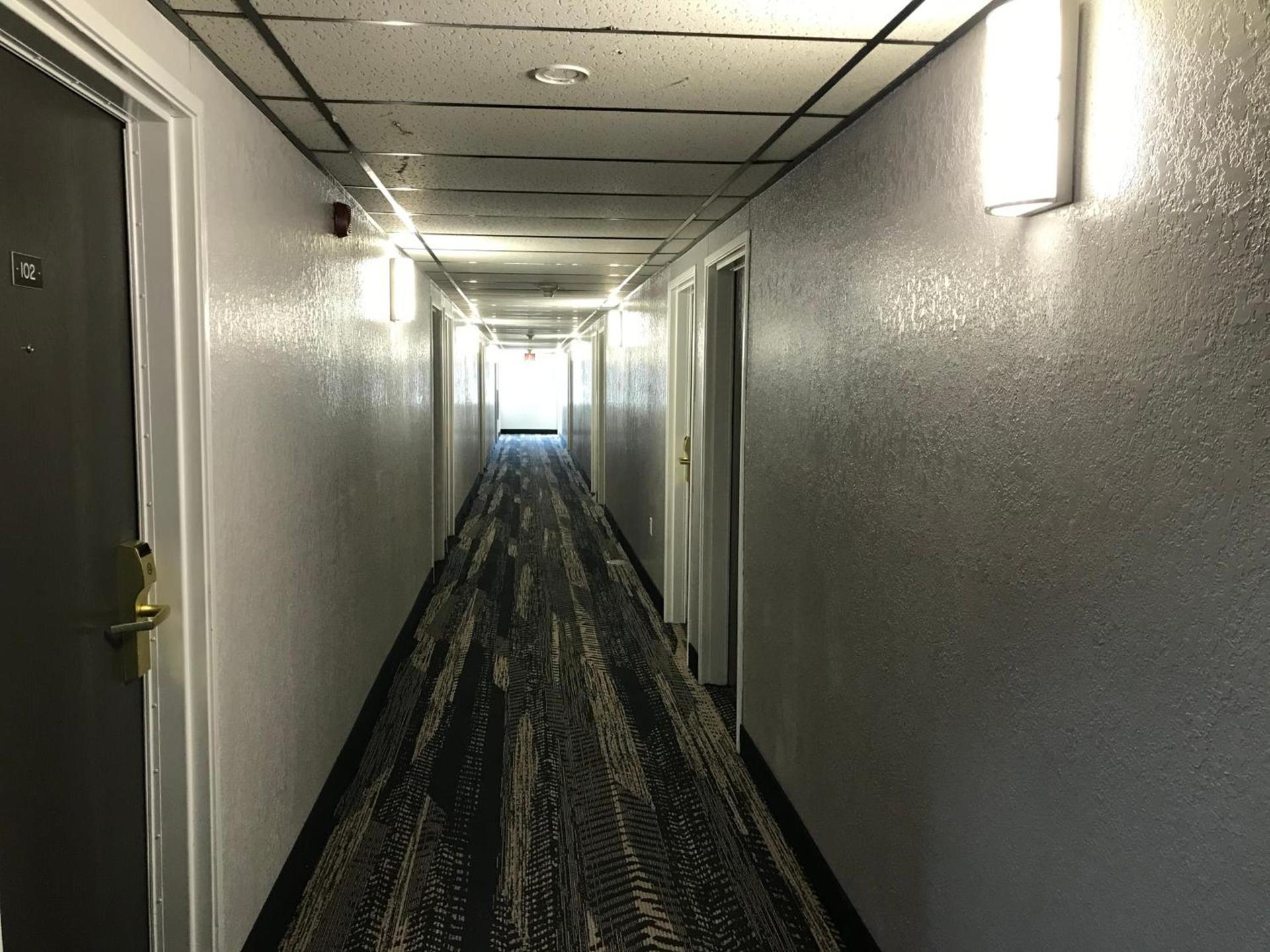 HomeTown Inn photo 26
