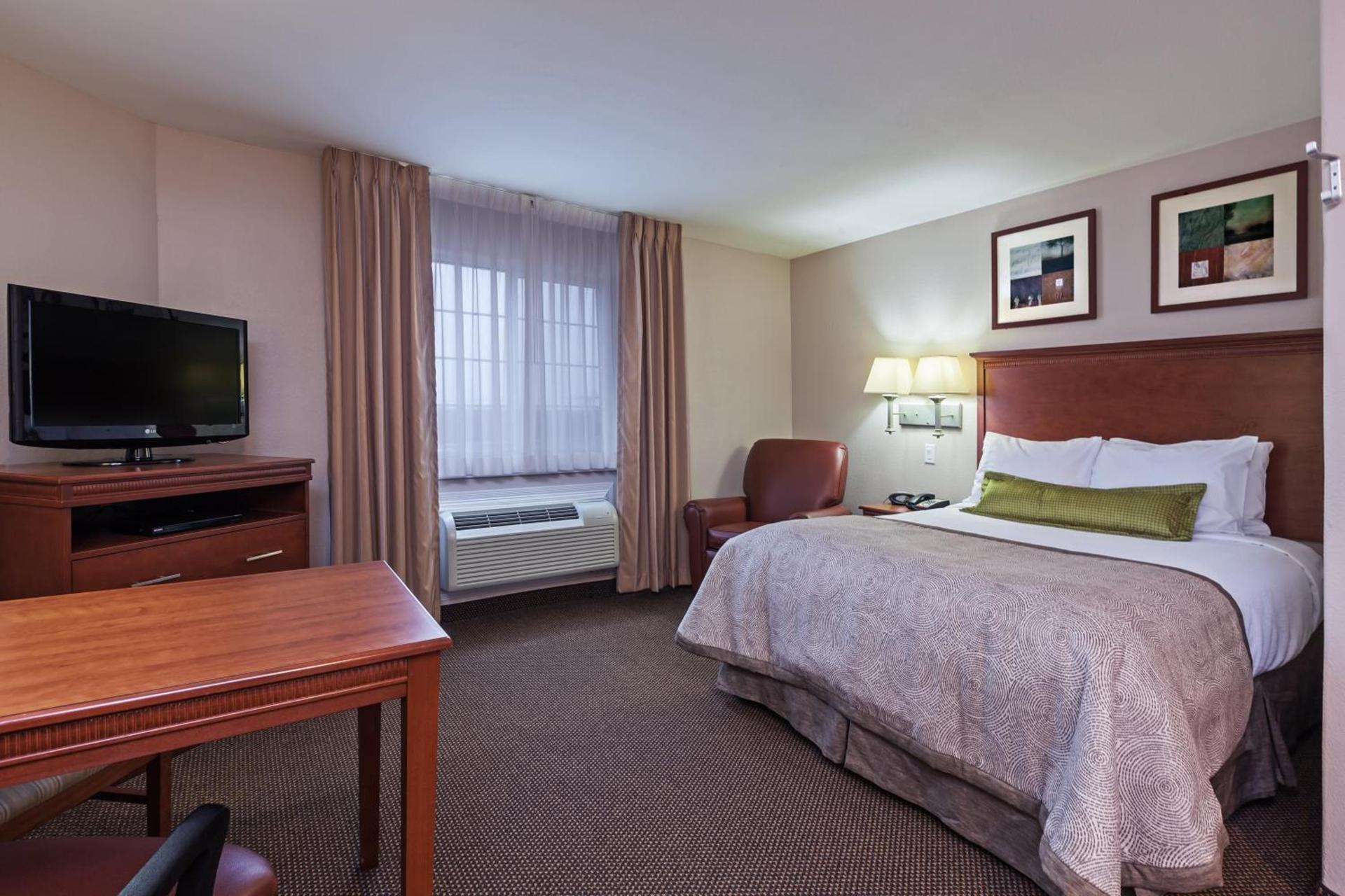 Candlewood Suites - Texas City by IHG photo 28