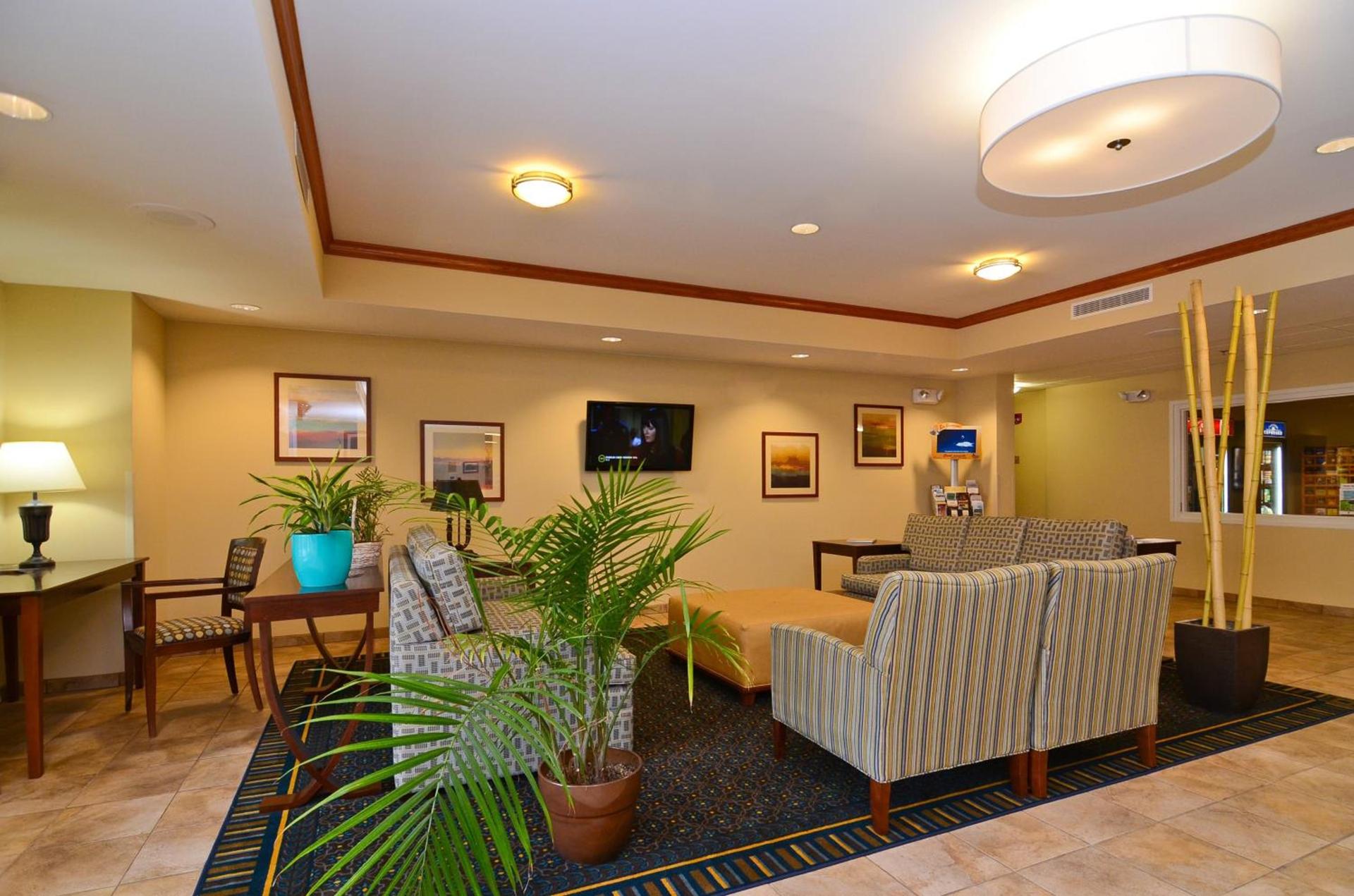 Candlewood Suites Chambersburg by IHG photo 6