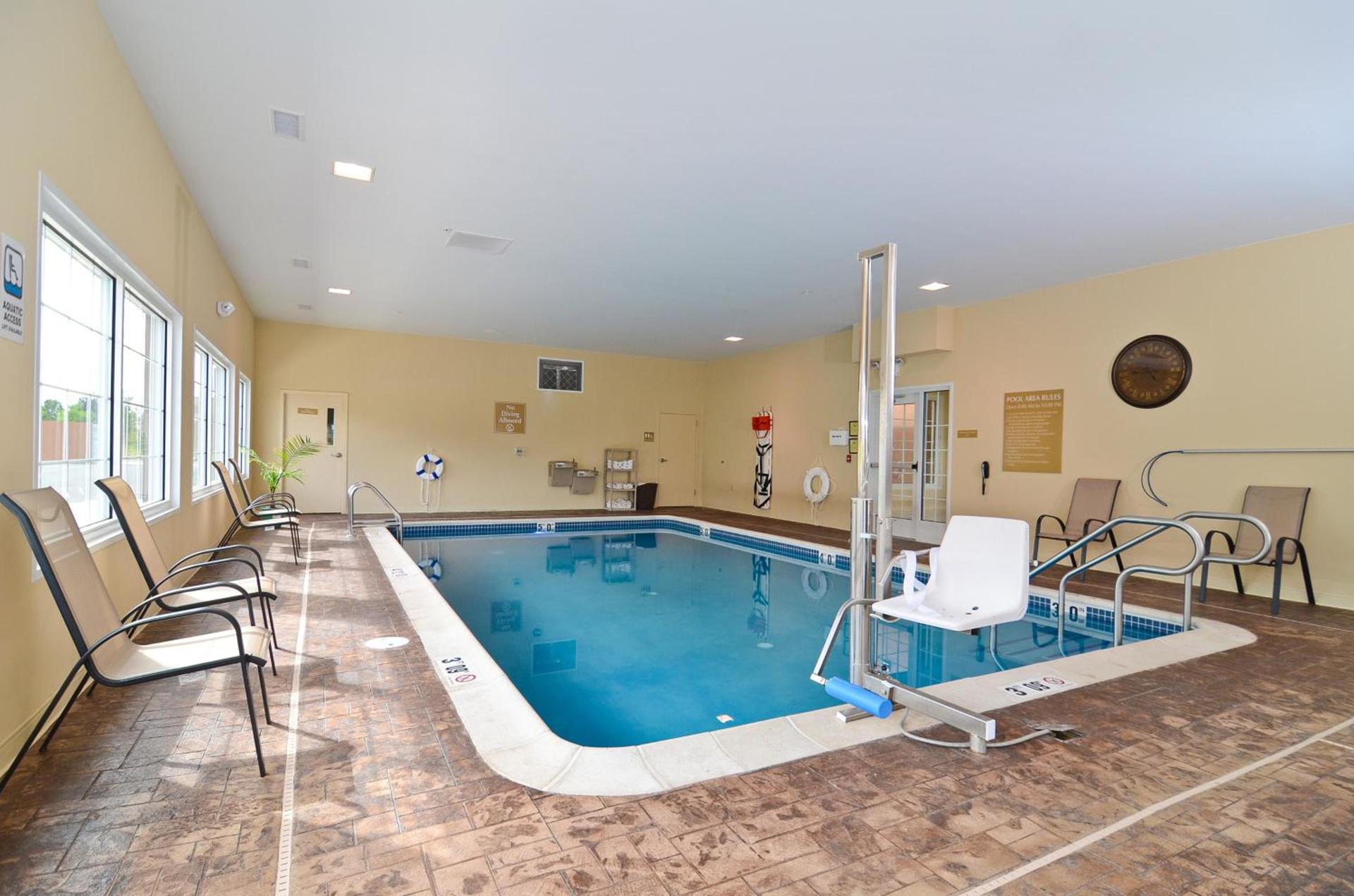 Candlewood Suites Chambersburg by IHG photo 23