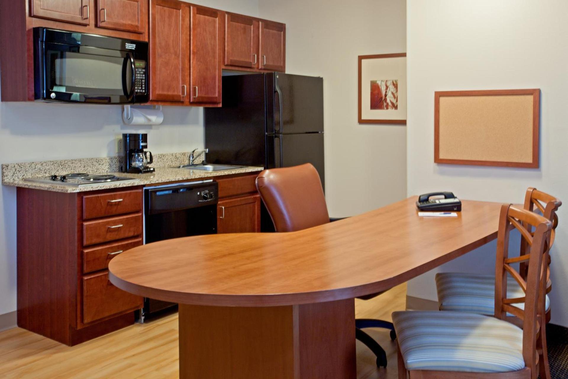 Candlewood Suites Houston Westchase - Westheimer by IHG photo 14