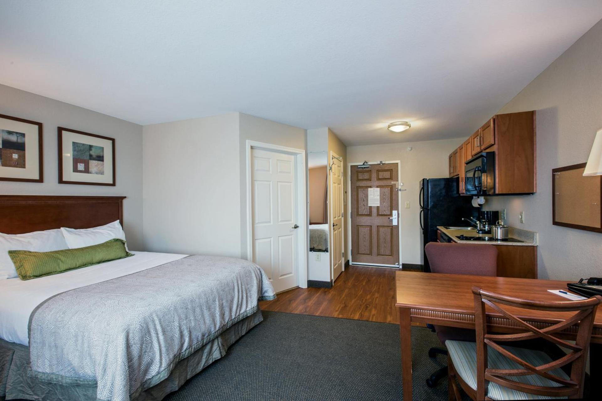 Candlewood Suites Indianapolis Northwest by IHG photo 25