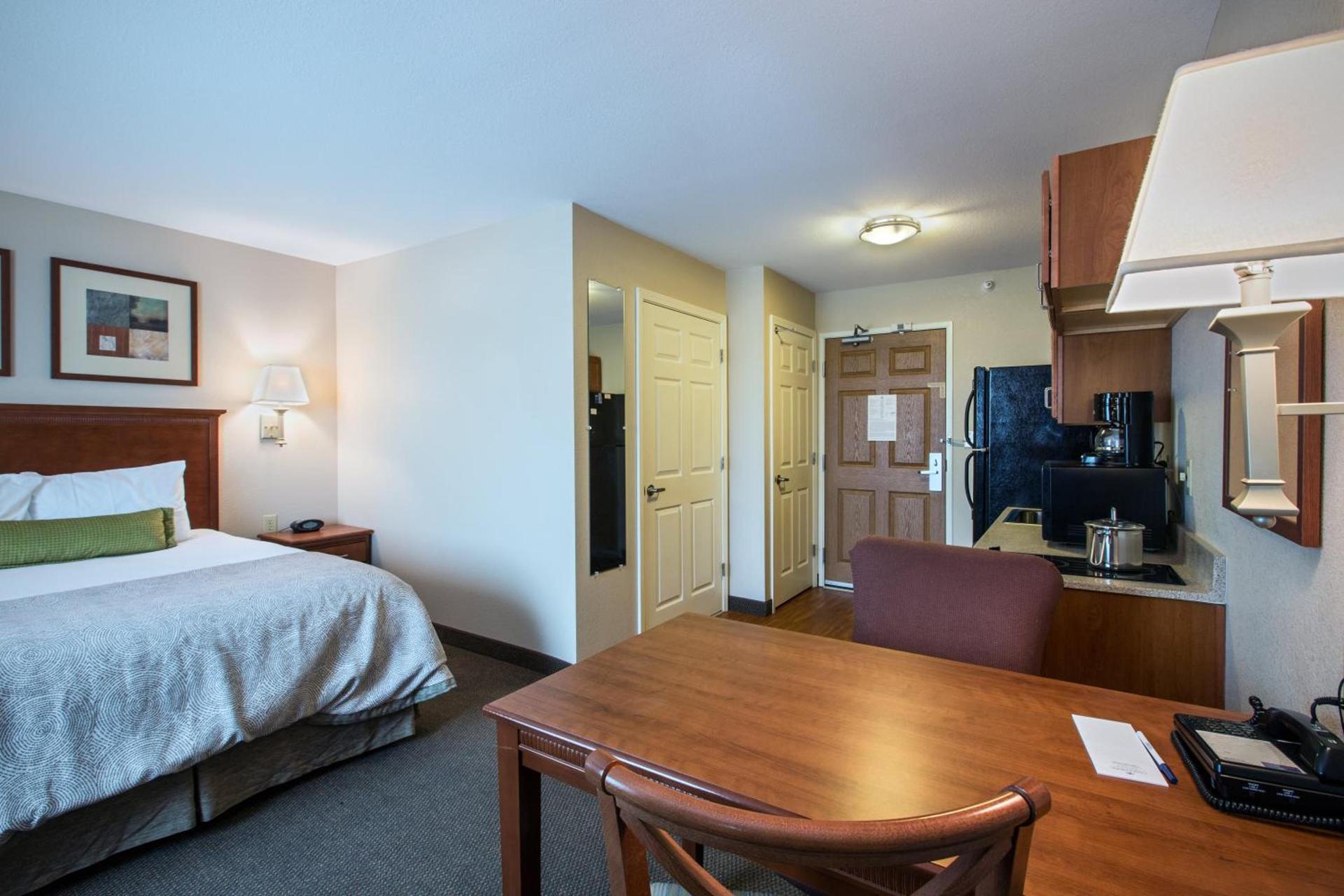 Candlewood Suites Indianapolis Northwest by IHG photo 15
