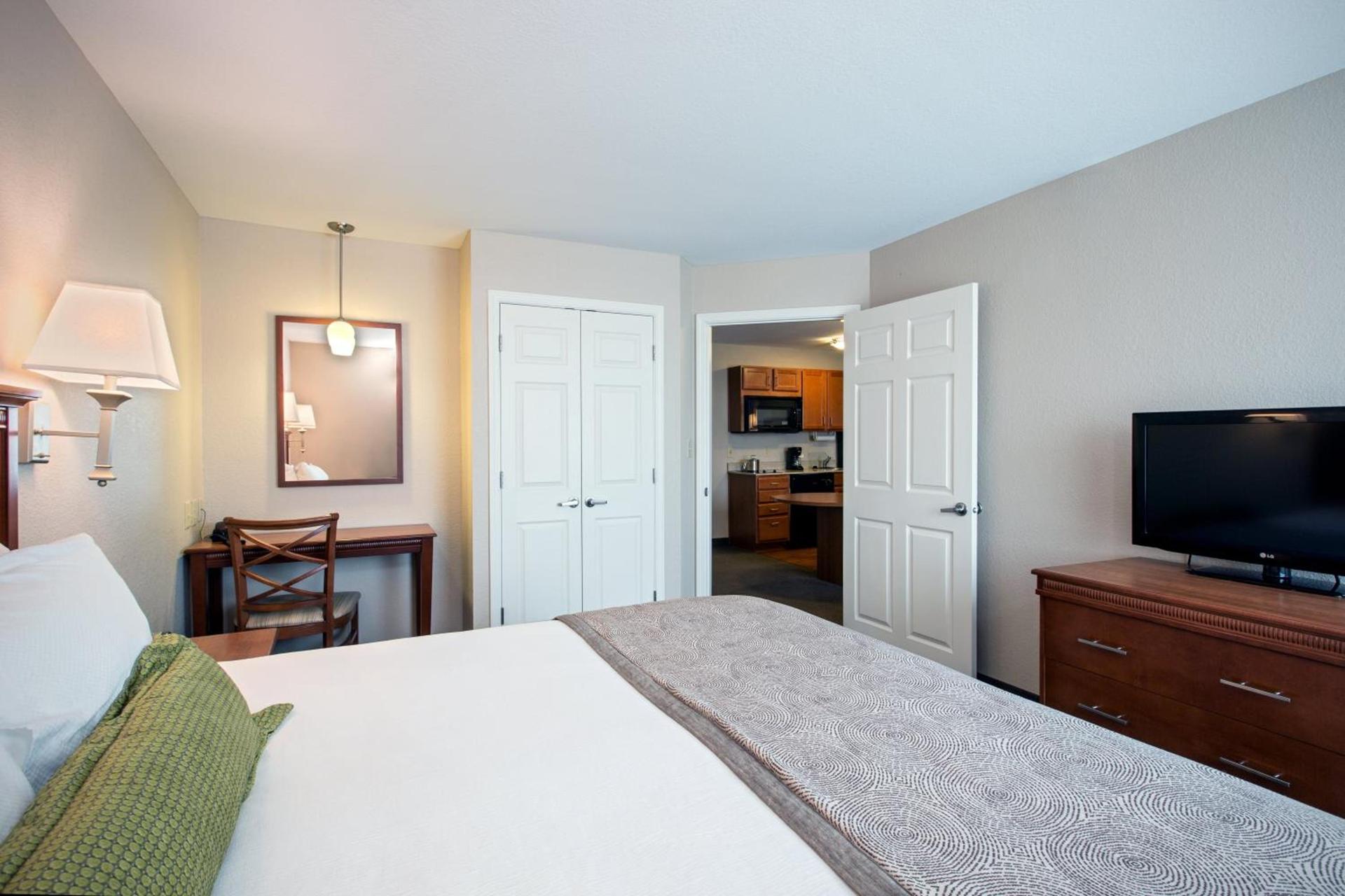Candlewood Suites Indianapolis Northwest by IHG photo 22