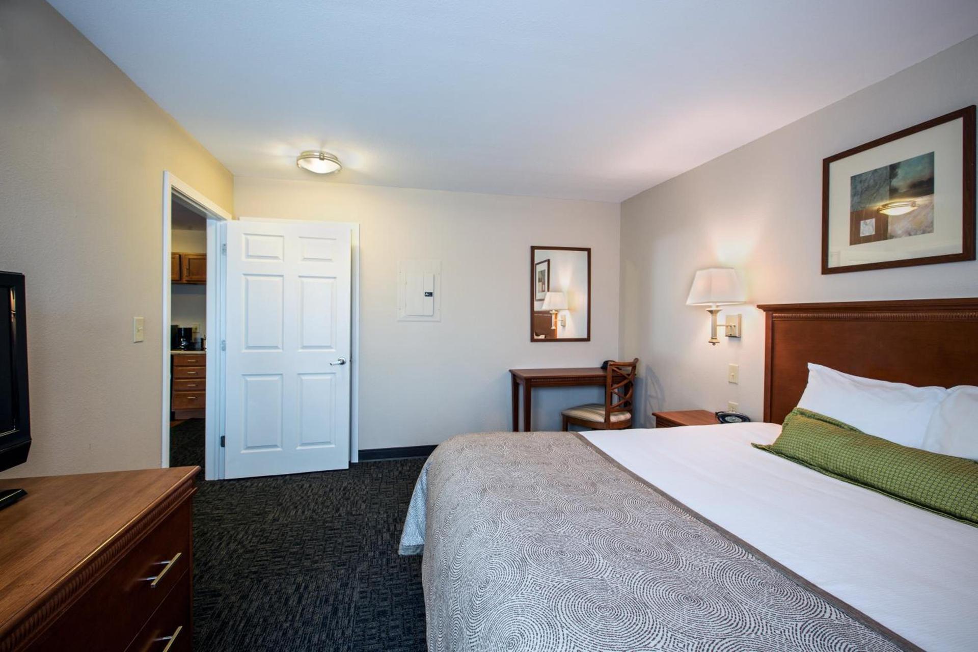 Candlewood Suites Indianapolis Northwest by IHG photo 19