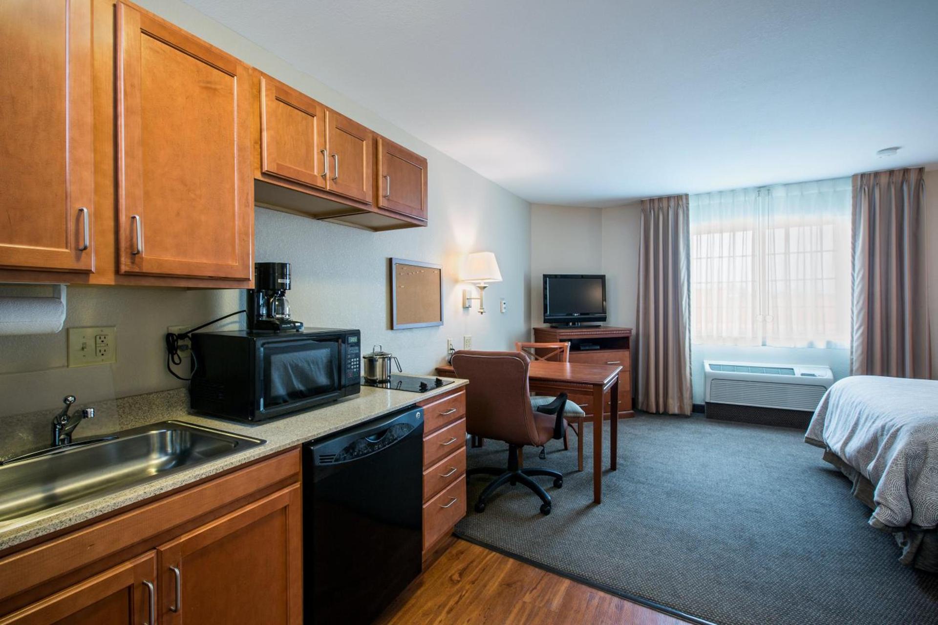 Candlewood Suites Indianapolis Northwest by IHG photo 20