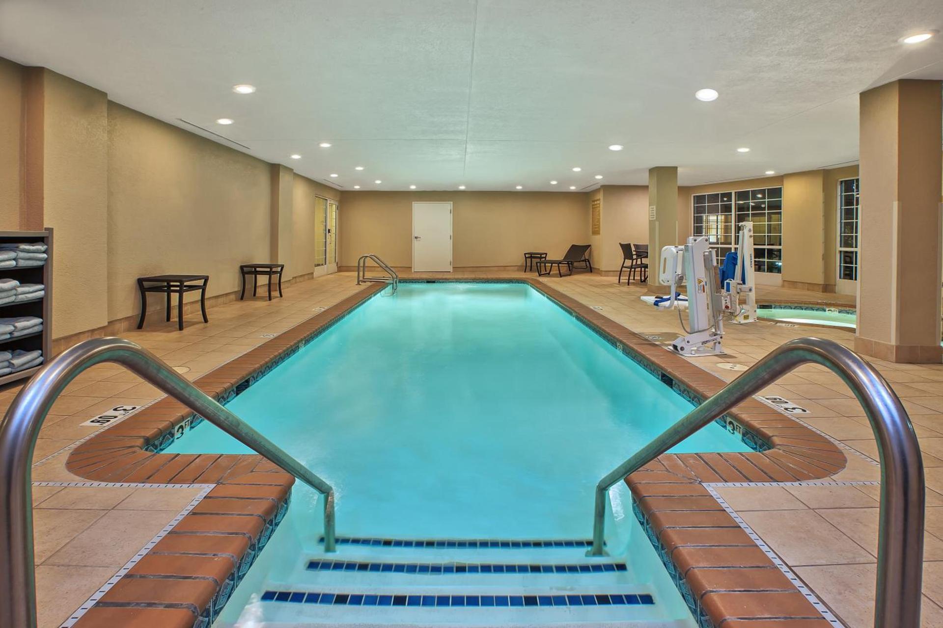 Candlewood Suites Indianapolis Northeast by IHG photo 18