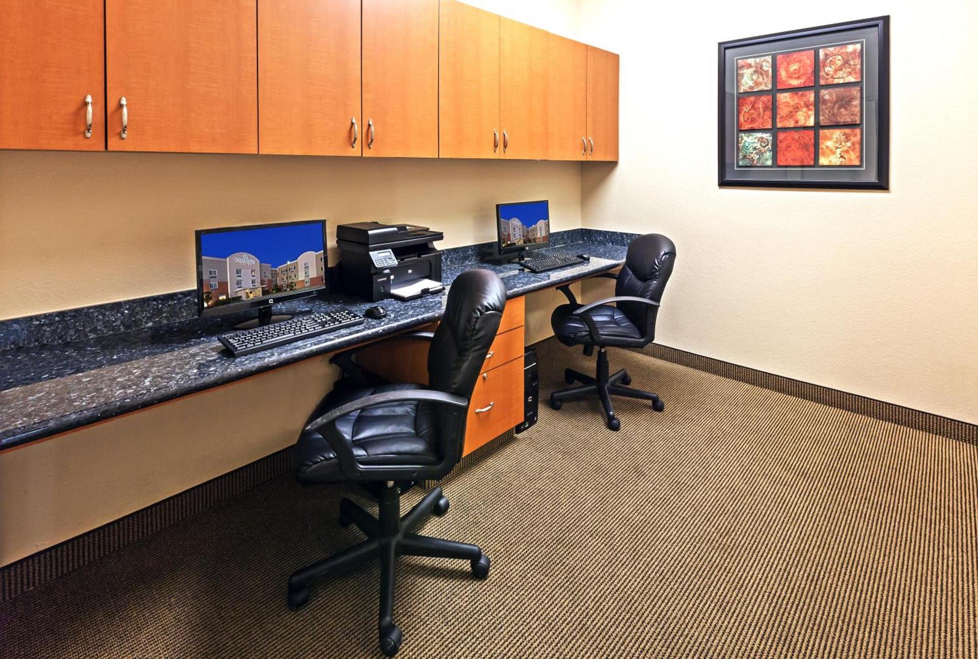Candlewood Suites Pearland by IHG photo 21