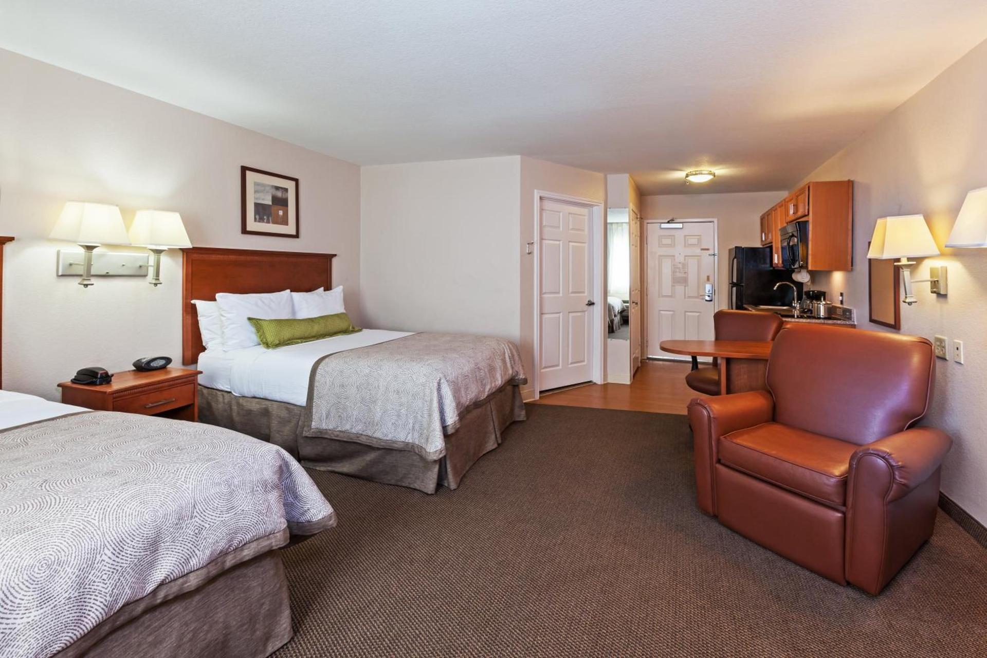 Candlewood Suites Pearland by IHG photo 10