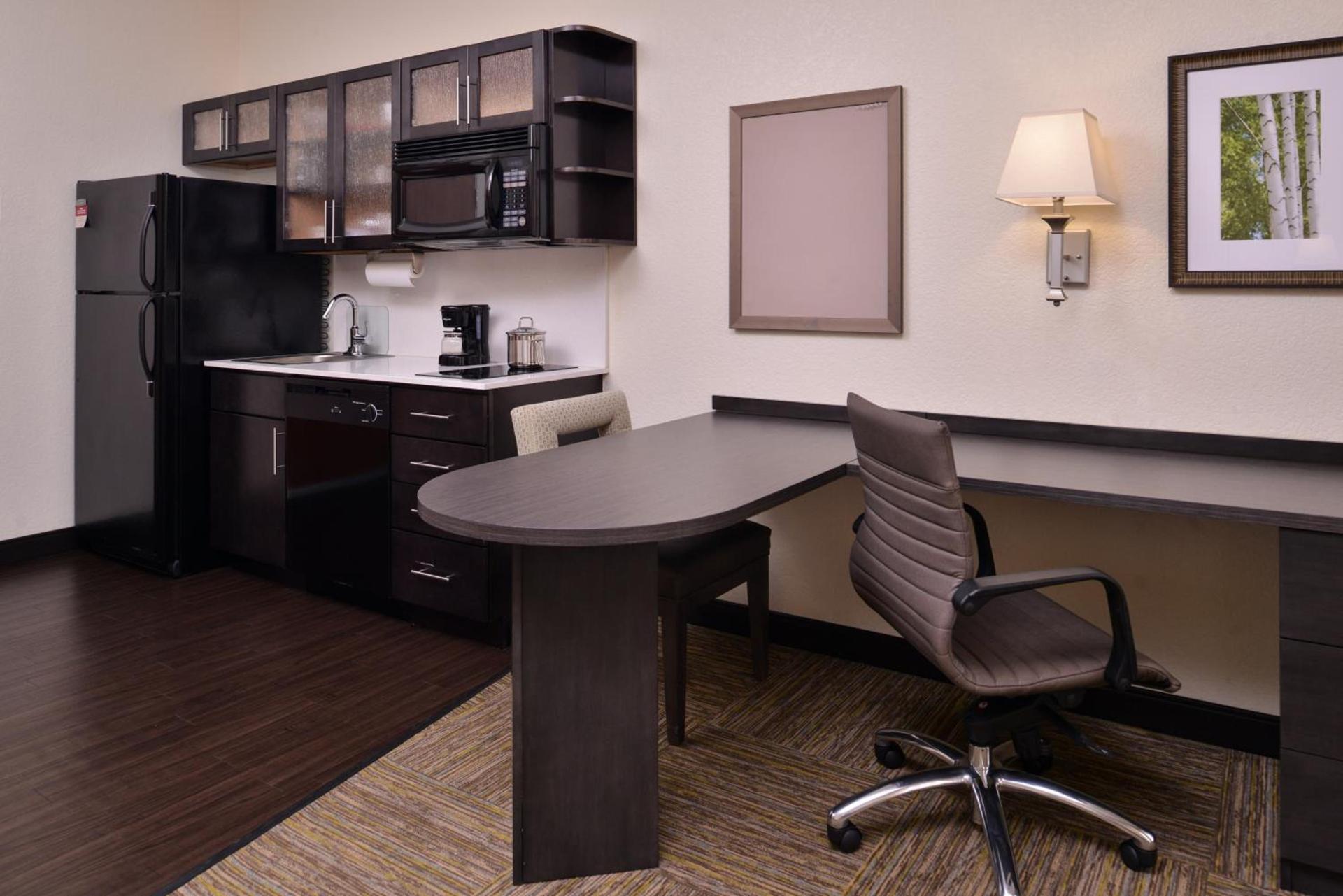 Candlewood Suites Terre Haute by IHG photo 27