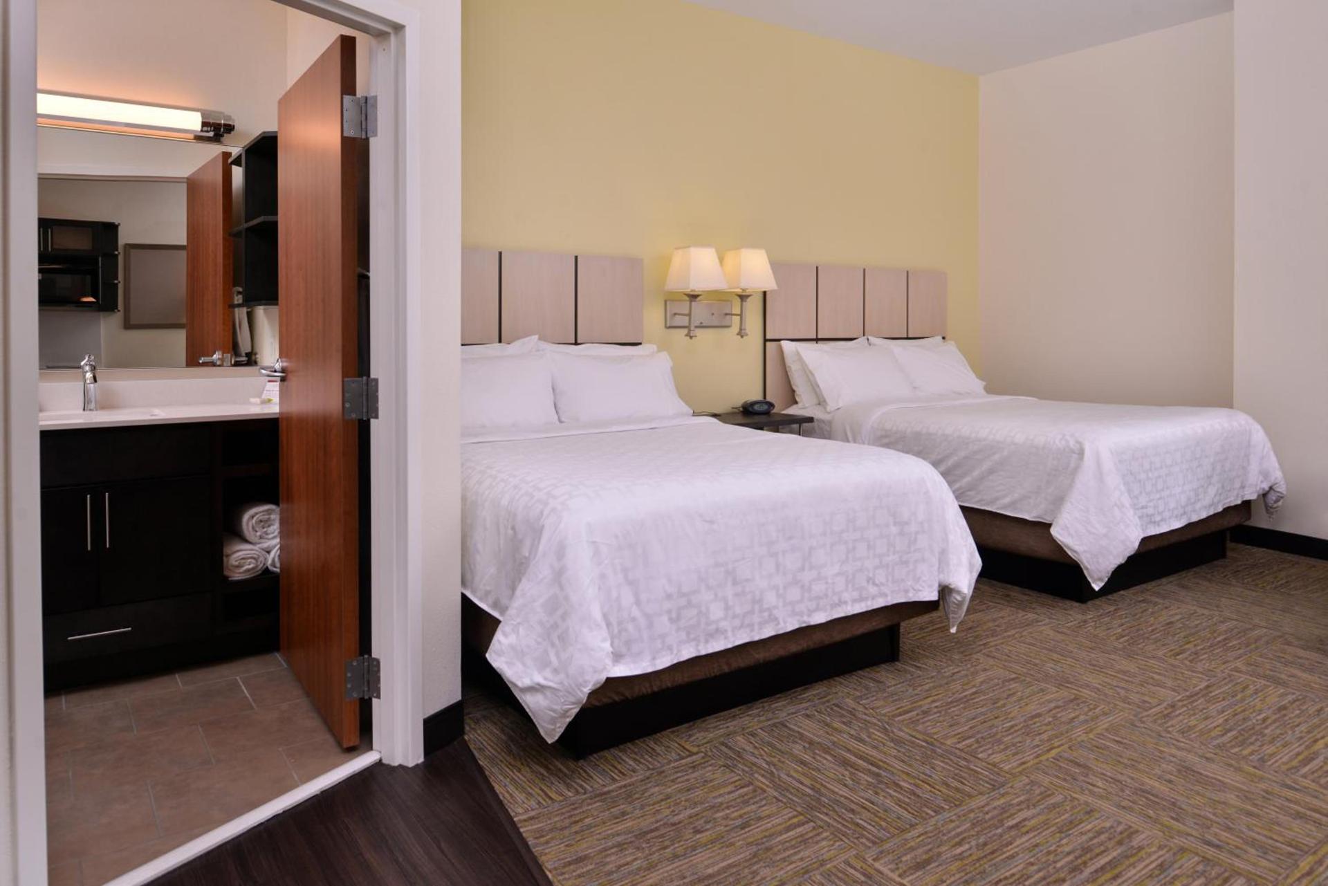 Candlewood Suites Terre Haute by IHG photo 35