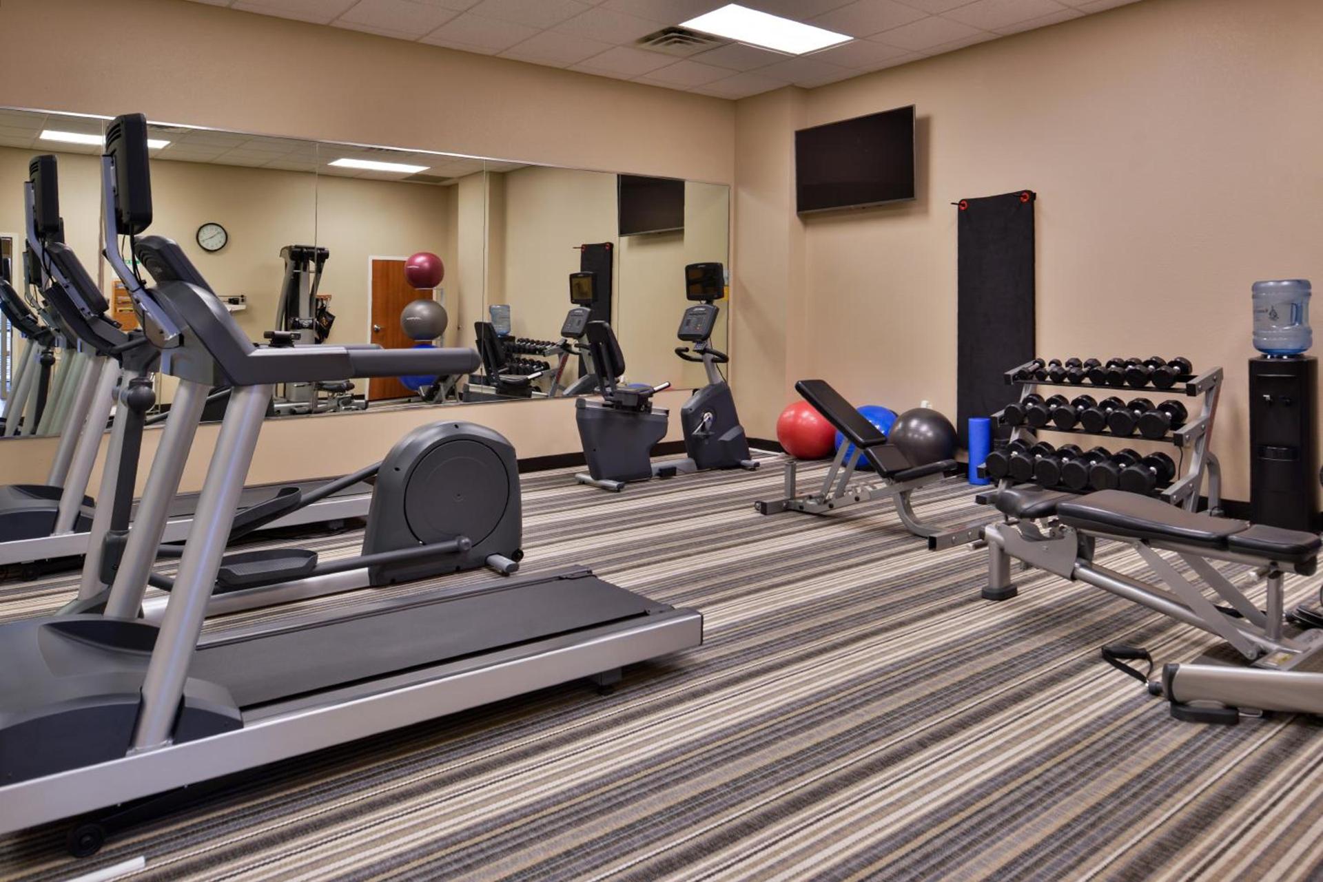 Candlewood Suites Terre Haute by IHG photo 13