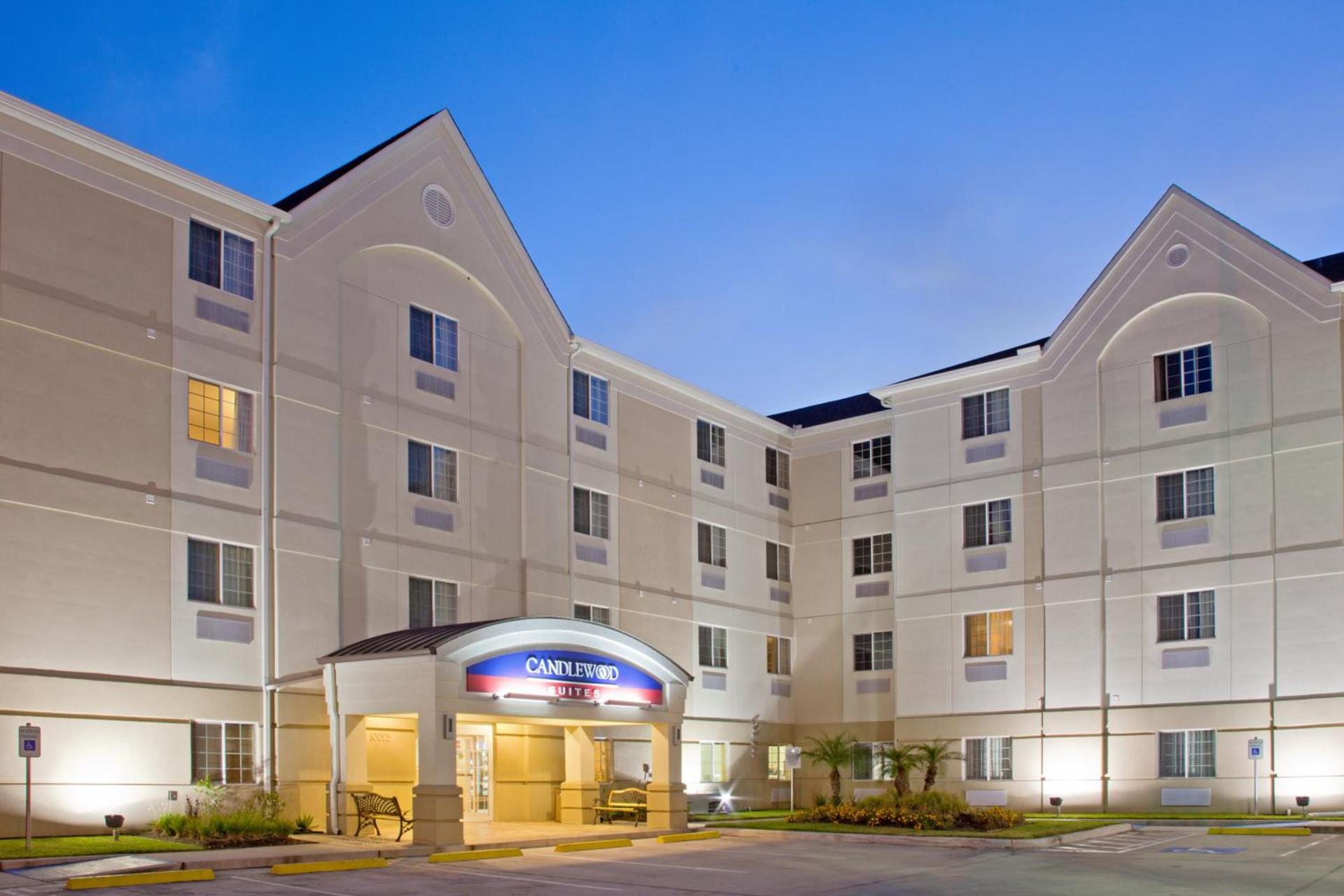 Candlewood Suites Houston Medical Center by IHG photo 32