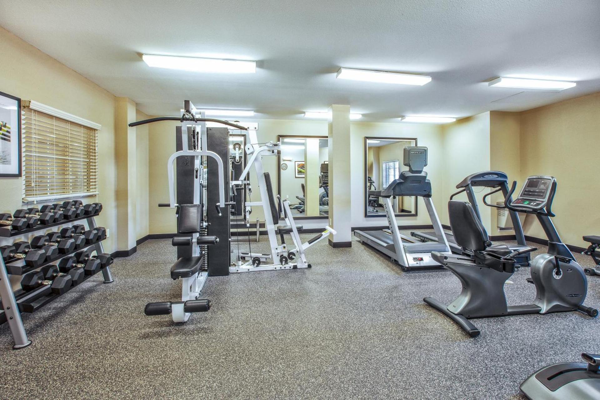 Candlewood Suites Indianapolis Airport by IHG photo 17