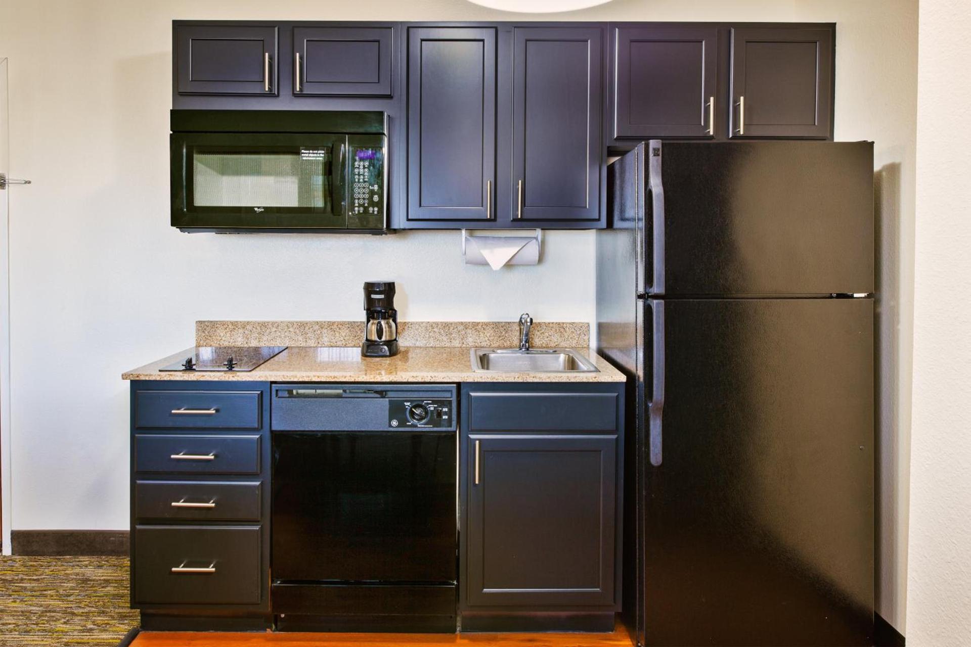 Candlewood Suites Indianapolis Airport by IHG photo 5