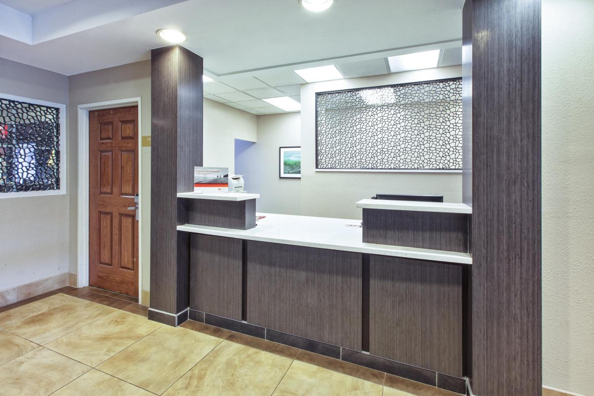 Candlewood Suites Indianapolis Airport by IHG photo 7