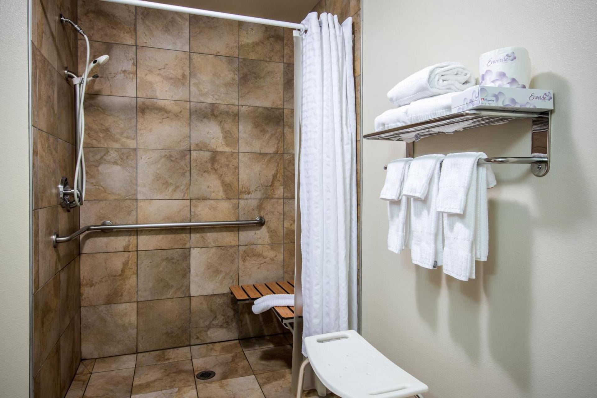Candlewood Suites Olympia - Lacey by IHG photo 24