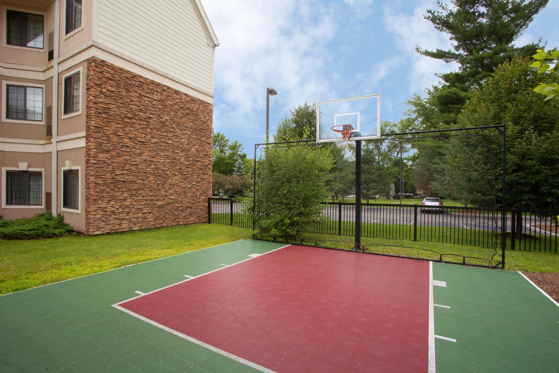Staybridge Suites Corning by IHG photo 16