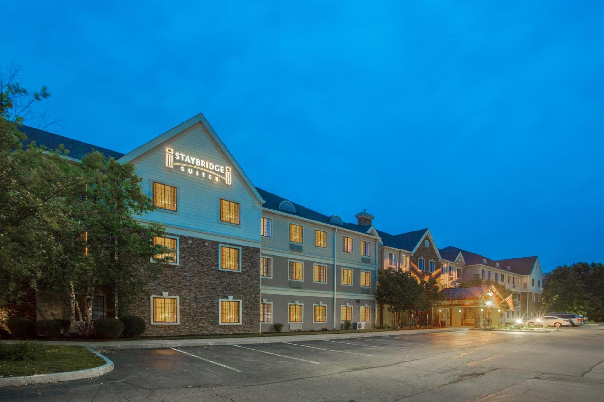 Staybridge Suites Corning by IHG photo 10