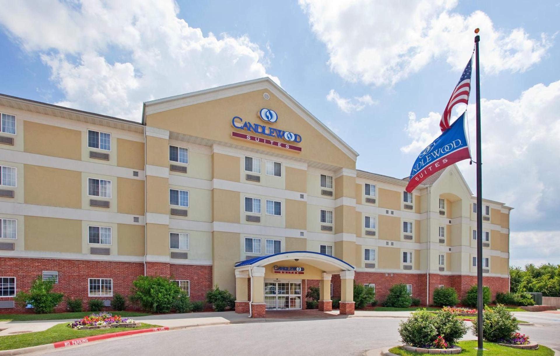 Candlewood Suites Joplin by IHG photo 1