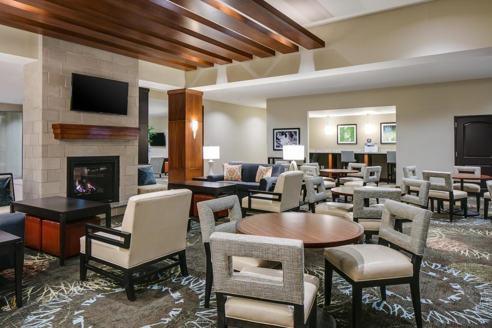 Staybridge Suites Des Moines Downtown by IHG photo 9