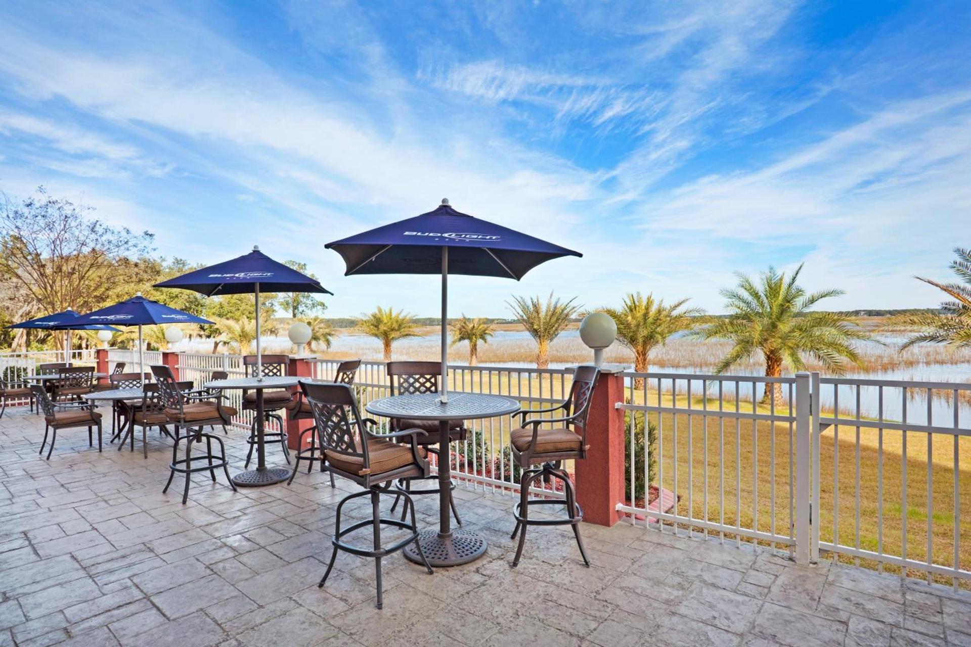 Holiday Inn Hotel & Suites Beaufort at Highway 21 by IHG photo 26