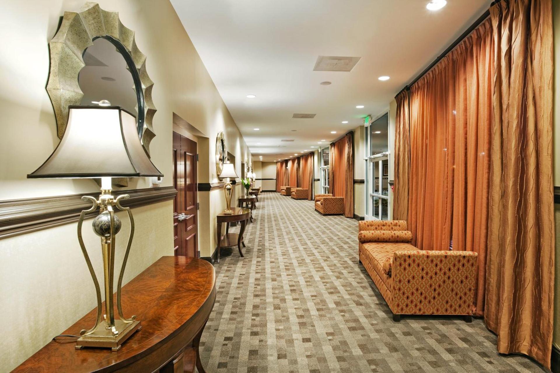 Holiday Inn Hotel & Suites Beaufort at Highway 21 by IHG photo 12