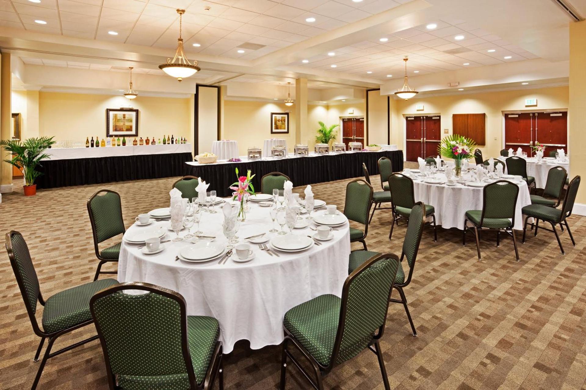 Holiday Inn Hotel & Suites Beaufort at Highway 21 by IHG photo 24