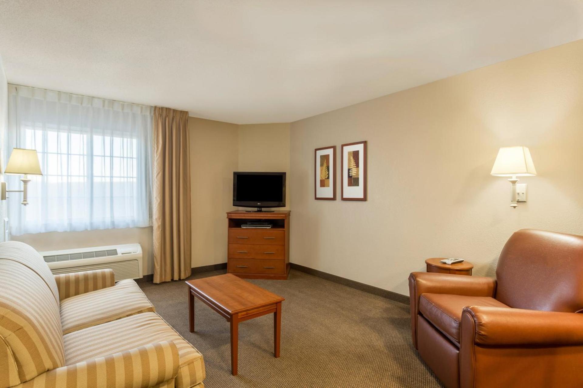 Candlewood Suites Nogales by IHG photo 33