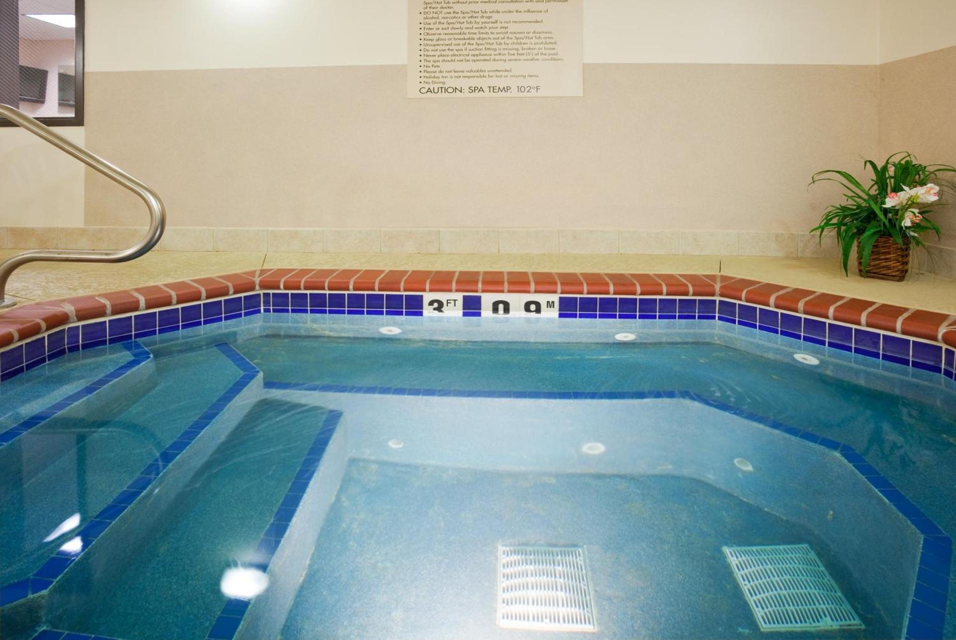Holiday Inn Express & Suites Yankton by IHG photo 4